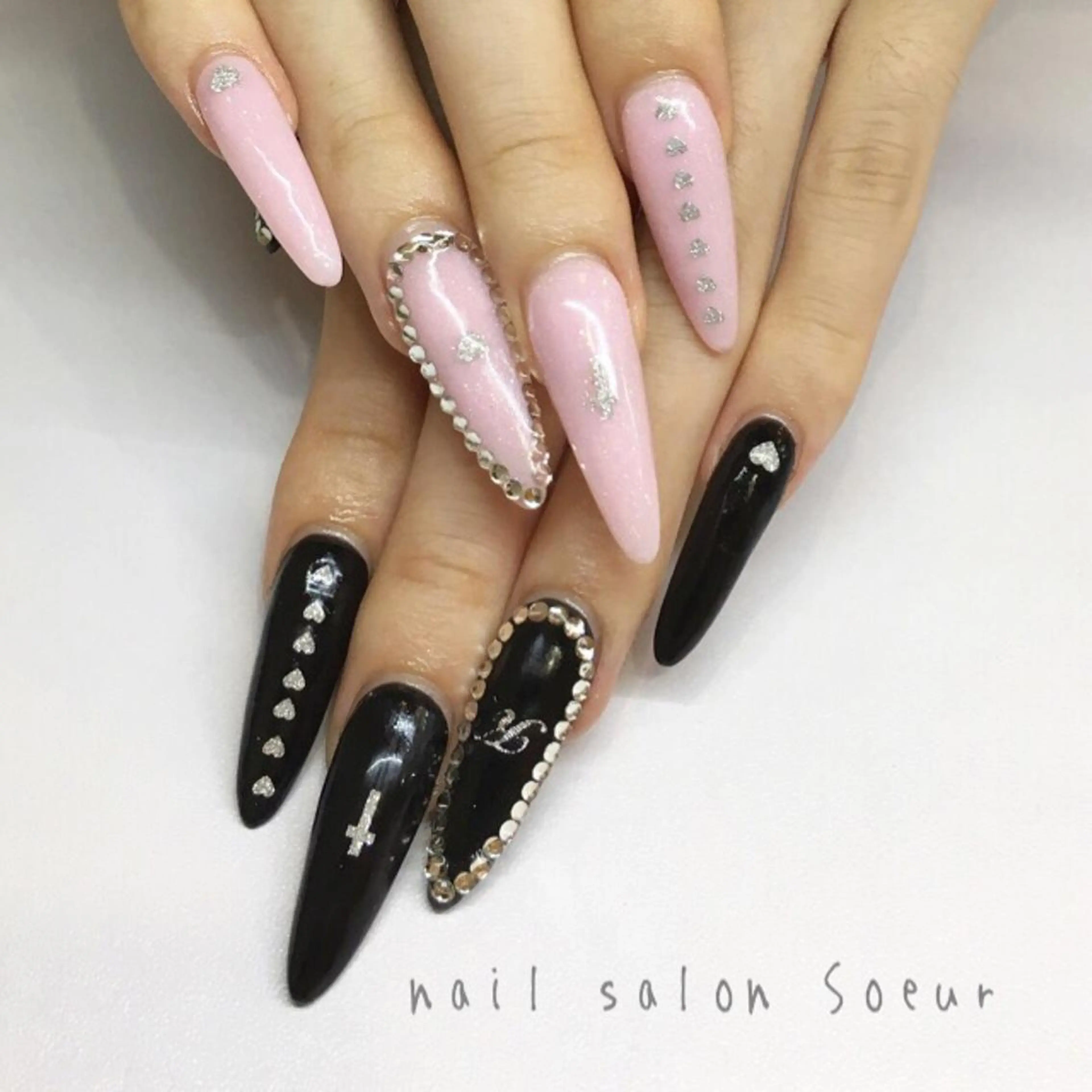 ネイル 長さ出し ロングネイル 持ち込み スカルプネイル ハンドネイル nail salon Soeurのネイルデザイン