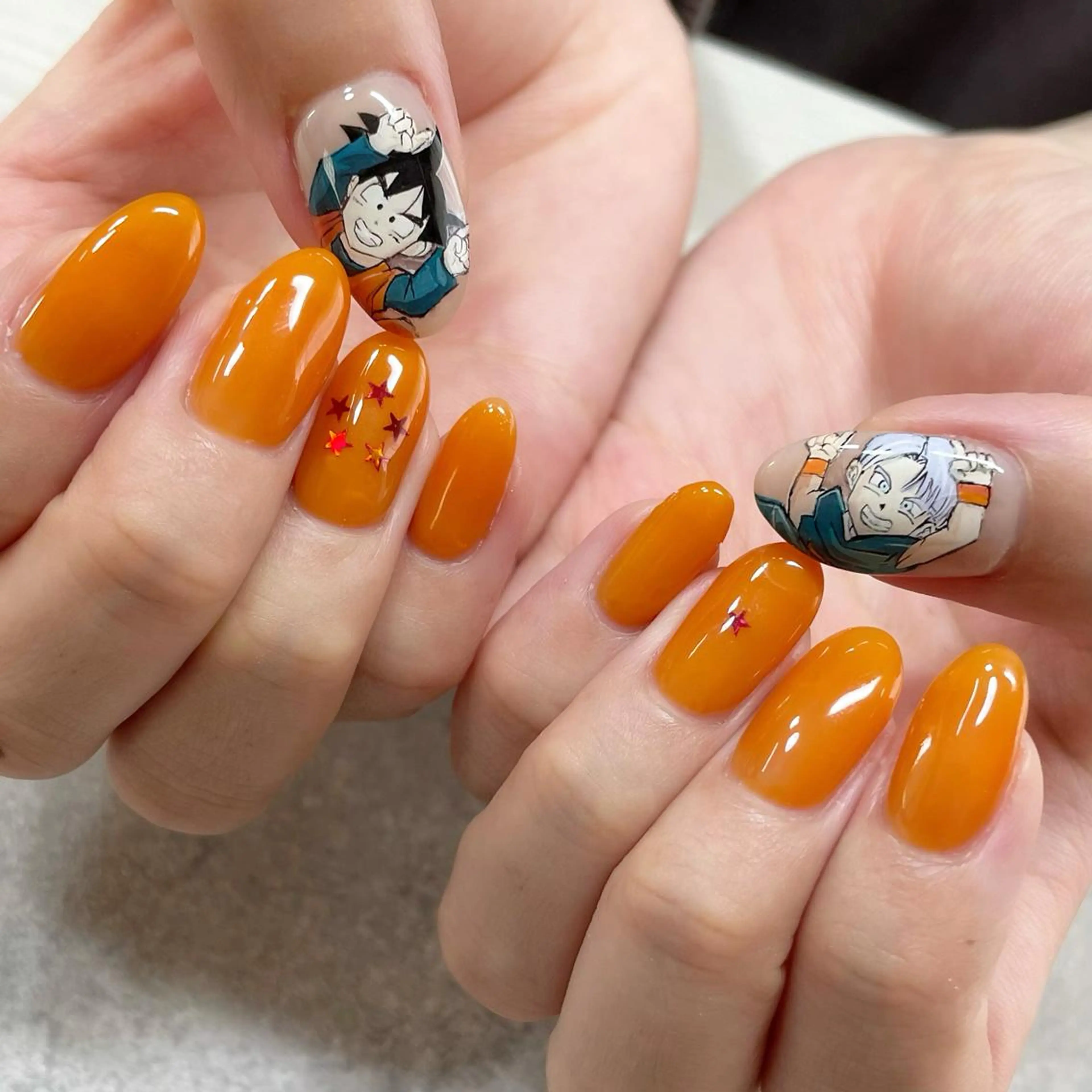 ネイル 東 千夏のネイルデザイン