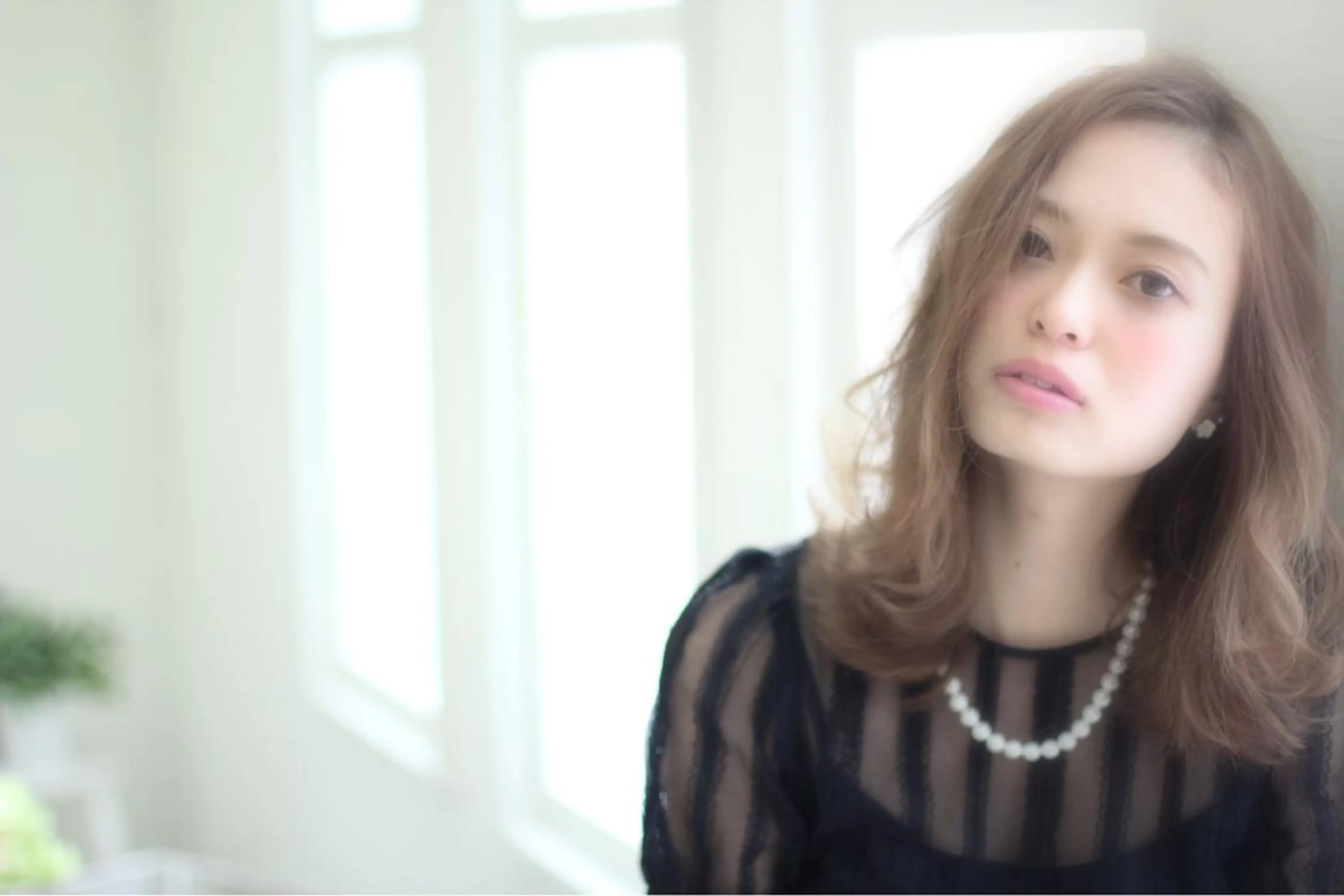 ミディアム Lyrae~リラエ~所属・上原 聡良(akira)のヘアスタイル