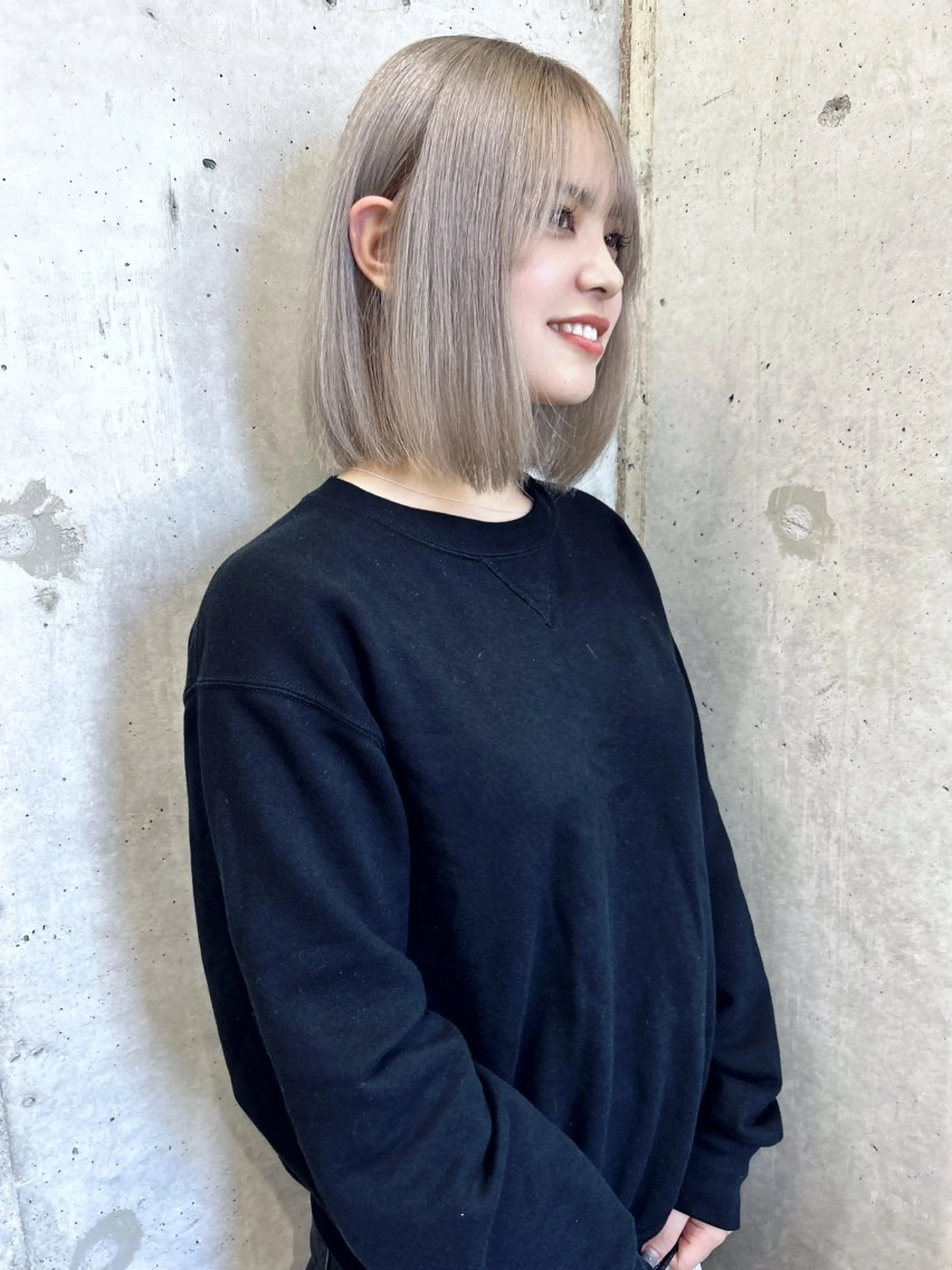 ミディアム ヘアカラー 🌟龍明🌟福岡 ハイトーン🌟のヘアスタイル