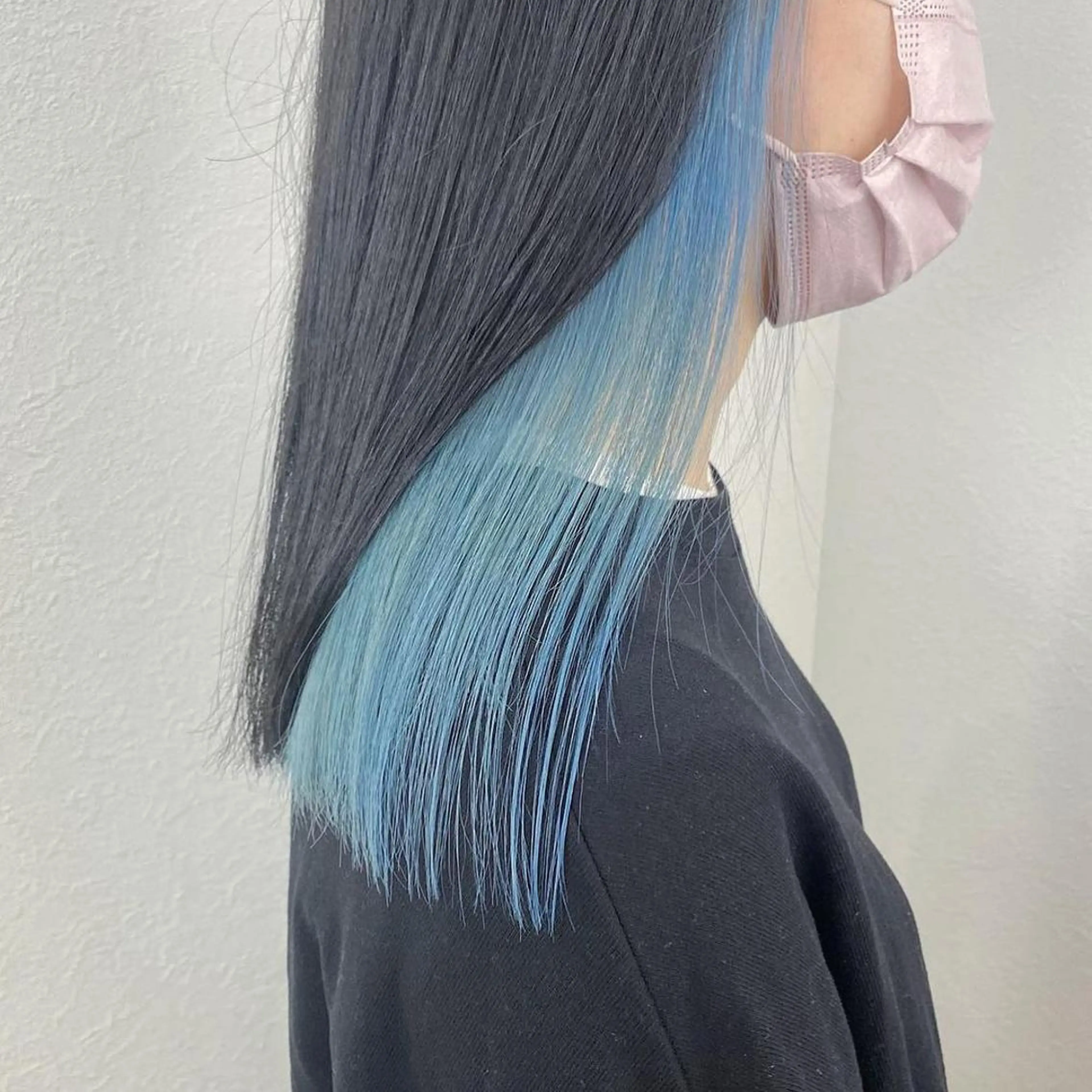 セミロング カラー ブルーカラー 遠藤沙也加 /レイヤーカットのヘアスタイル