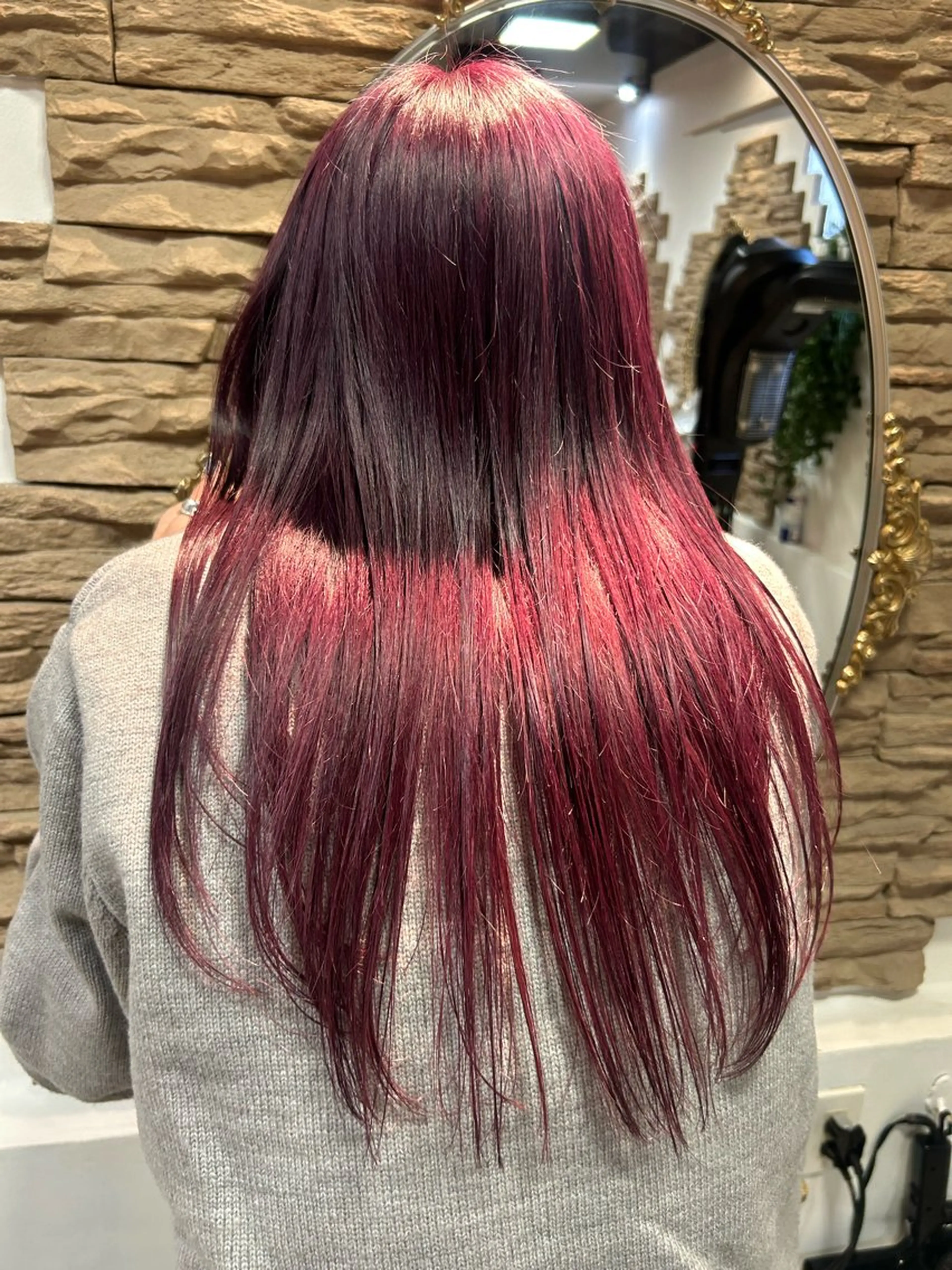 ロング カラー カット ヘアカラー トリートメント 神 .のヘアスタイル