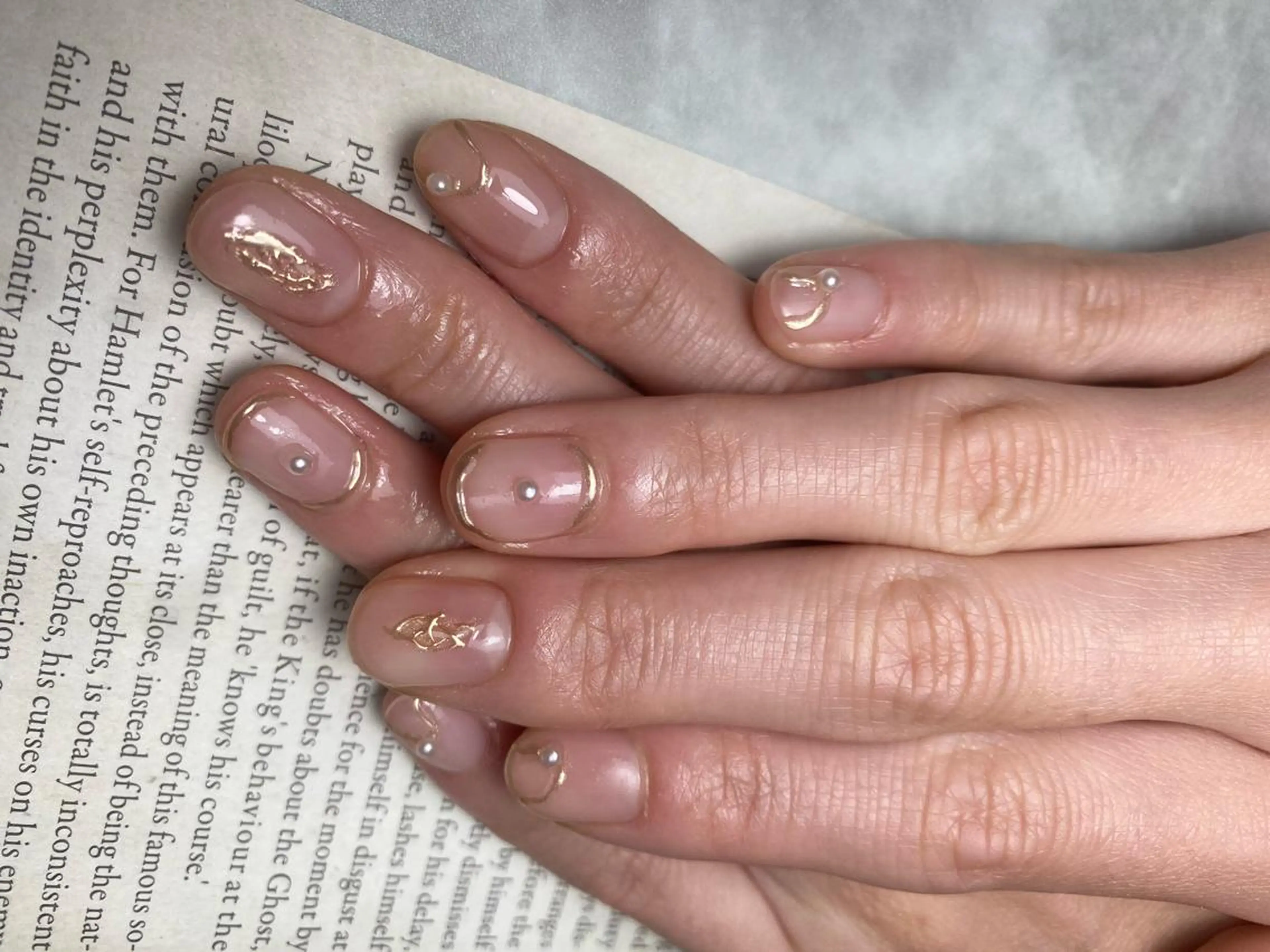 ネイル アートネイル ハンドネイル 🌿Charme🌿 MAIのネイルデザイン