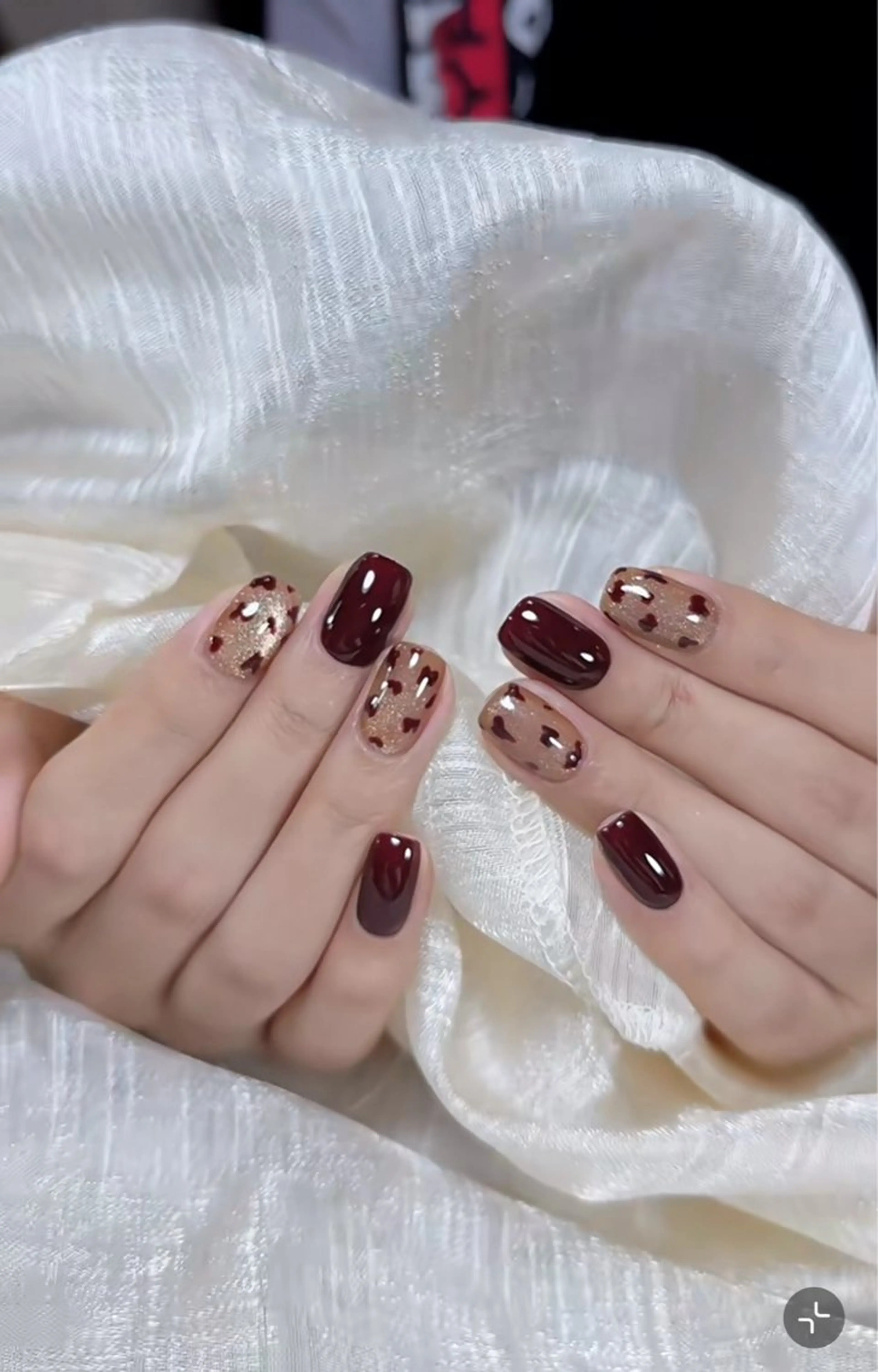 ネイル EE.Nail所属・FuFu.Nail 2️⃣番のネイルデザイン