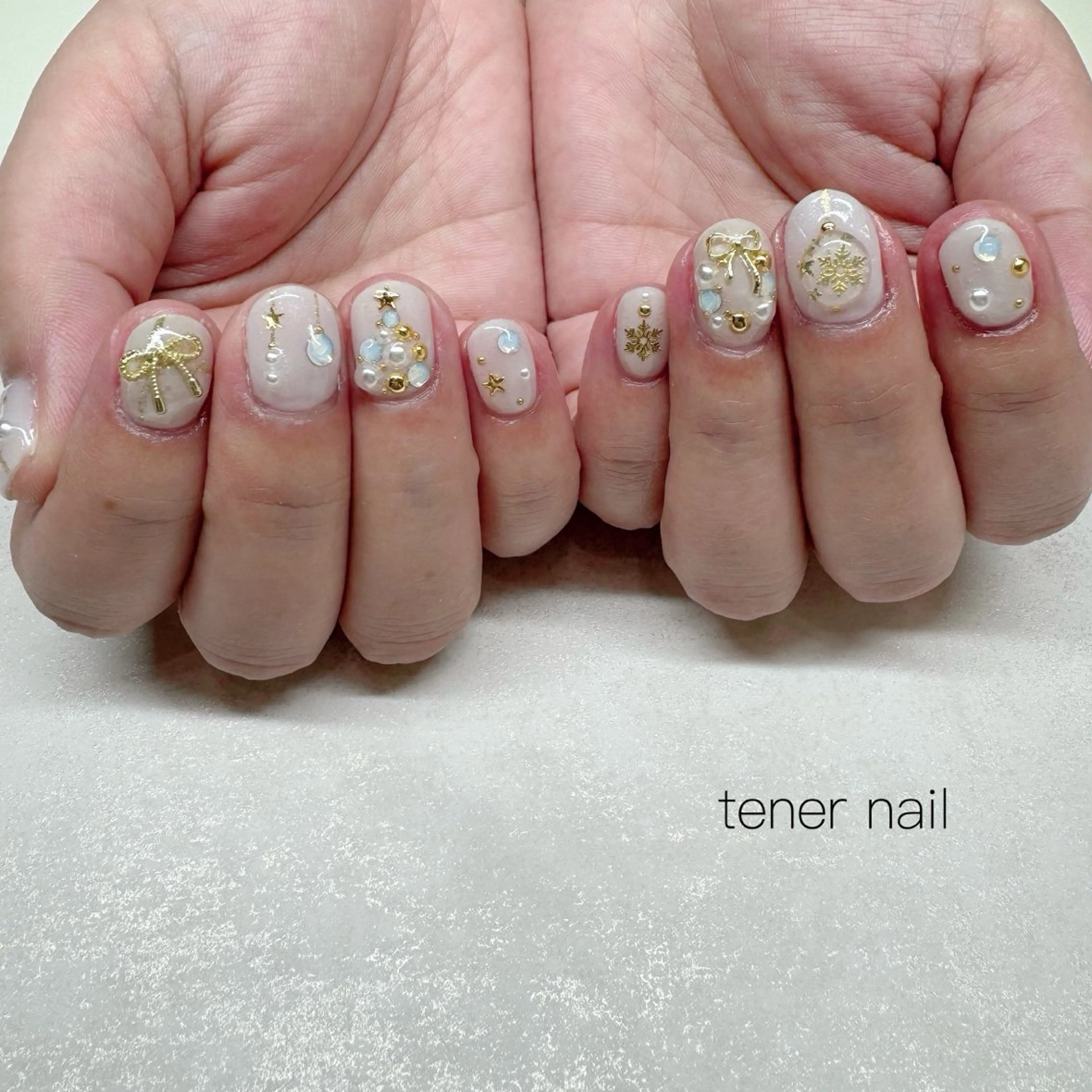 ネイル 冬ネイル クリスマス ハンドネイル tener  nail  テネルネイル所属・テネルネイル tener nailのネイルデザイン