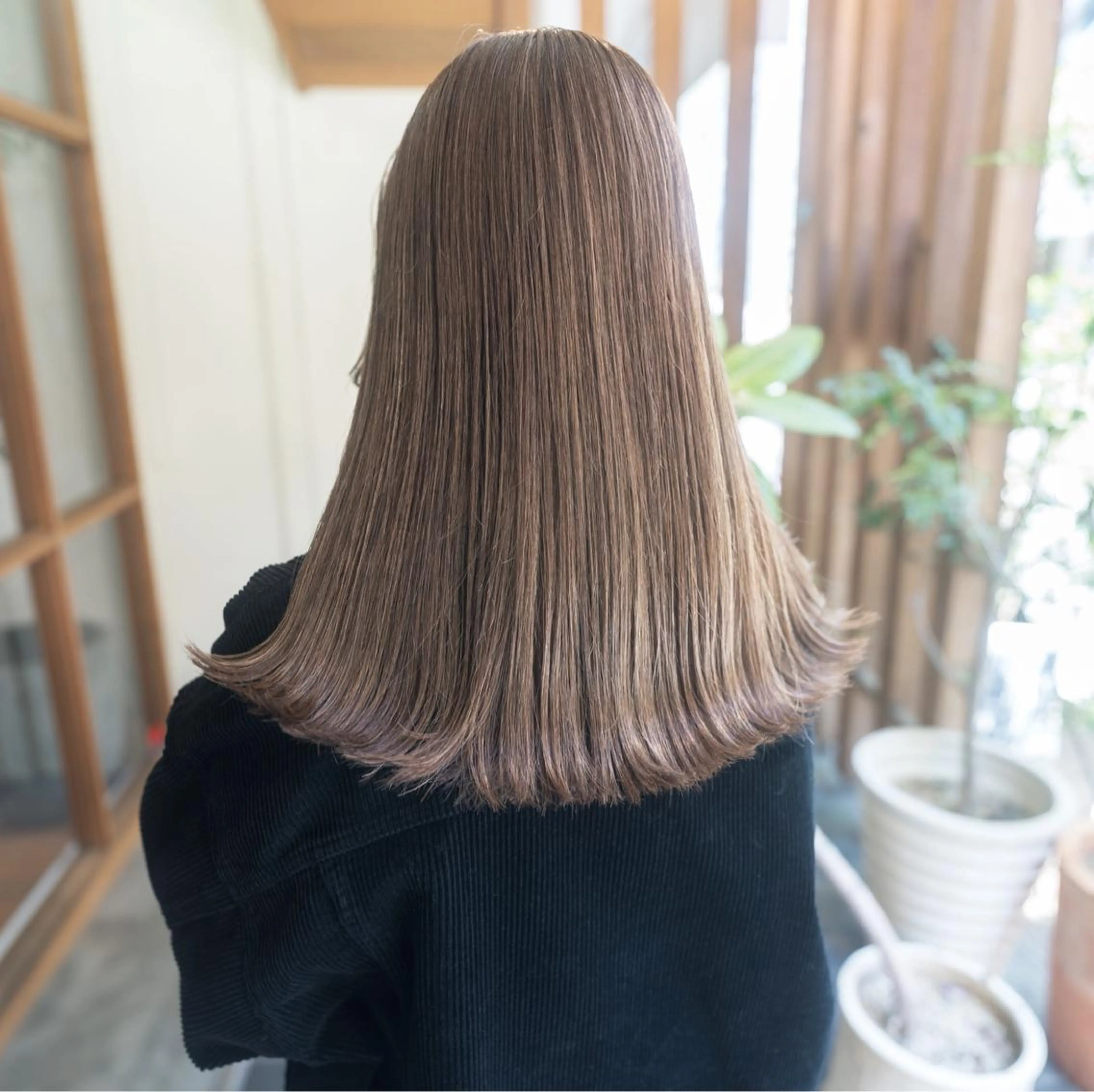 セミロング カラー カット ヘアカラー Genta @gegege75のヘアスタイル