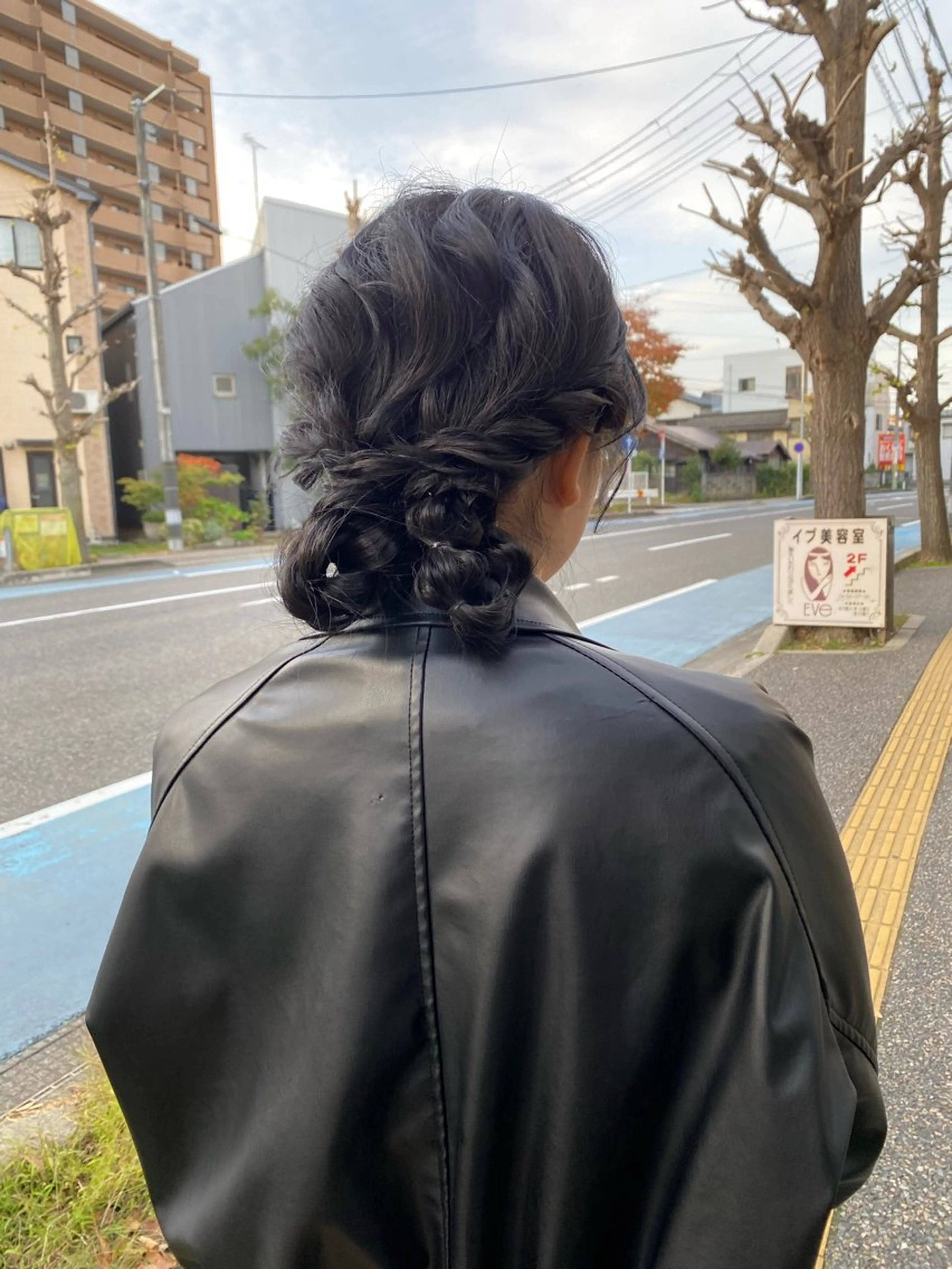 ロング 小日向 沙織のヘアスタイル