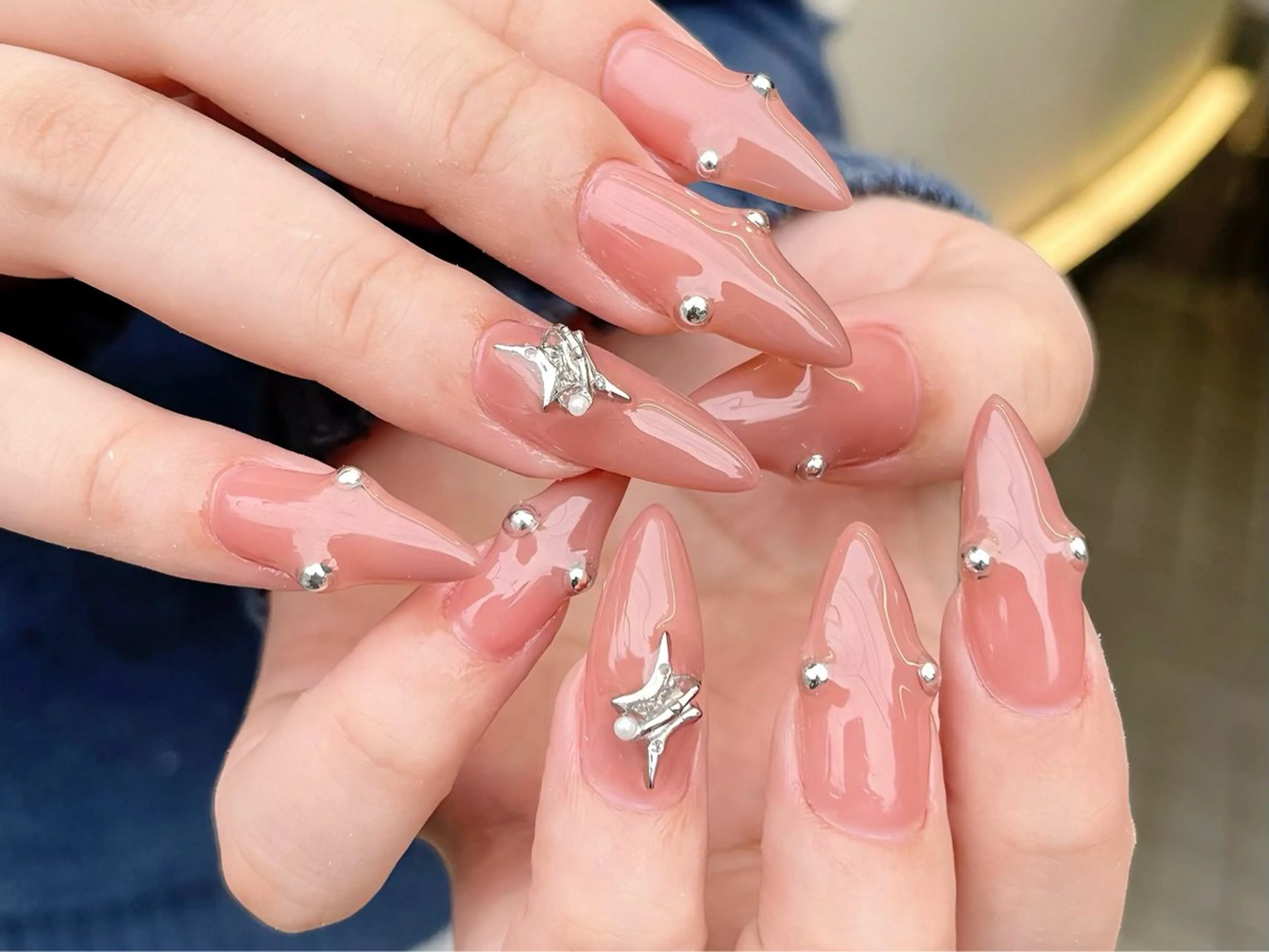 ネイル 水色 マグネットネイル ミラーネイル ワンカラーネイル 夏ネイル ハンドネイル 🫧OPELIA NAIL渋谷🫧のネイルデザイン