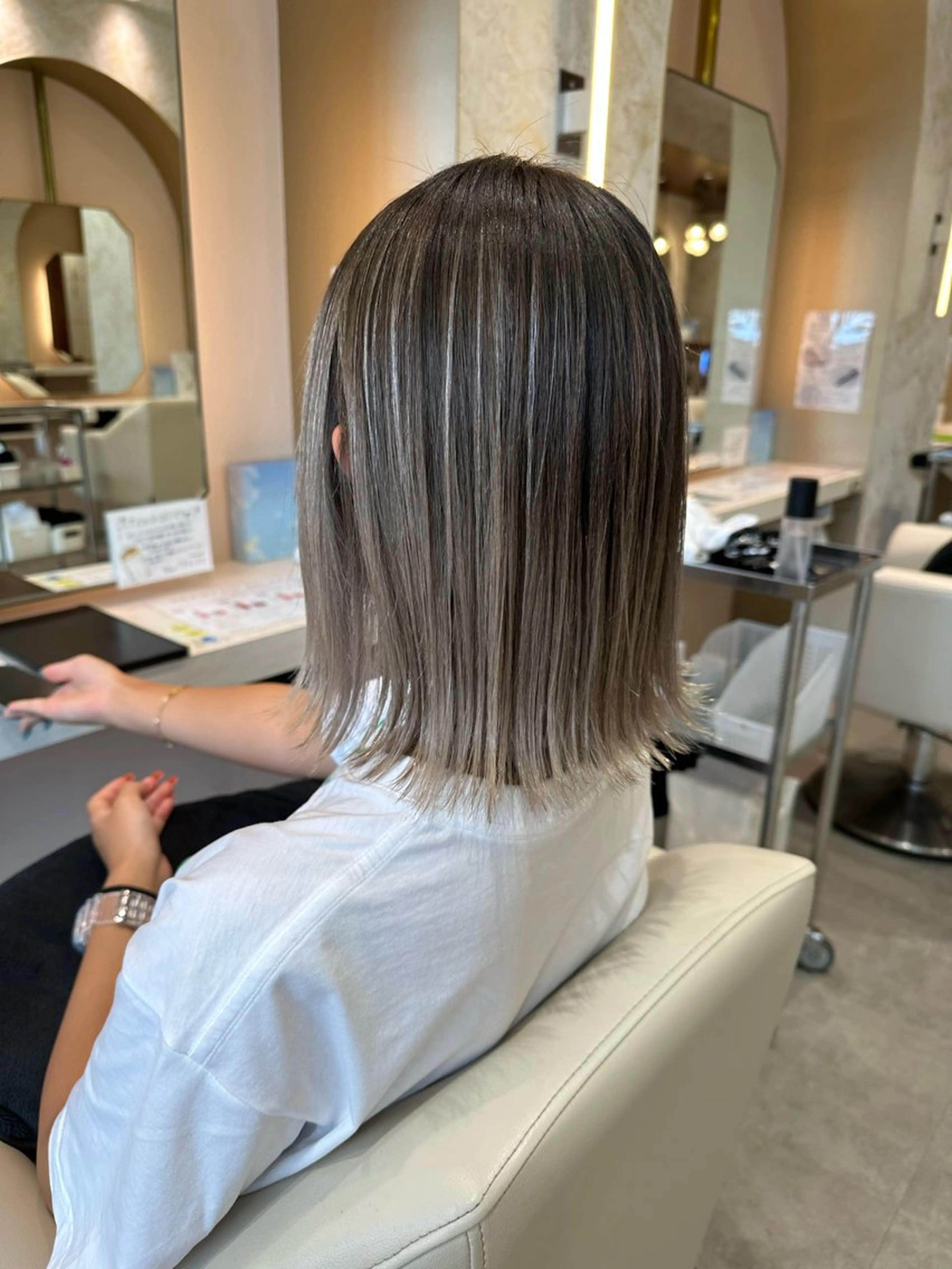 ミディアム カラー 店長/mao/ 前髪/顔周りカットのヘアスタイル