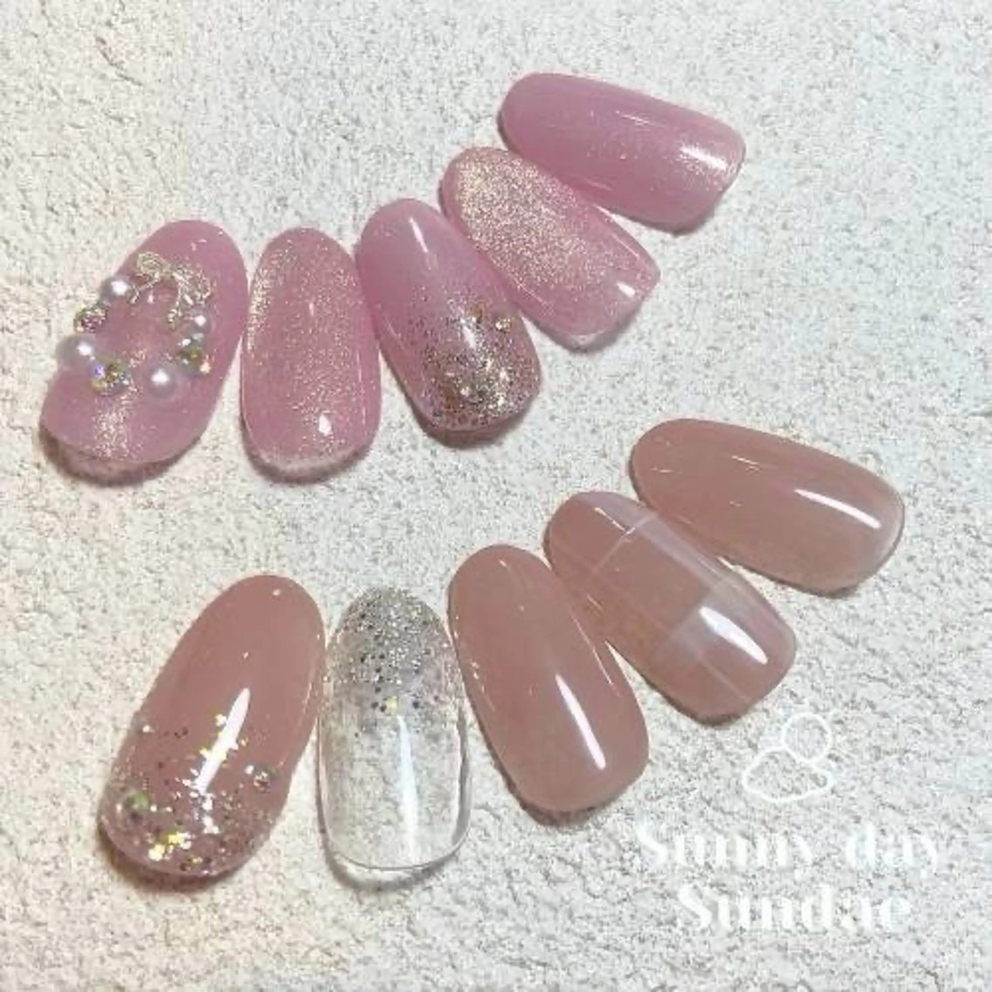 ネイル ジェルネイル パラジェル 冬ネイル クリスマス ハンドネイル mako 🌷のネイルデザイン