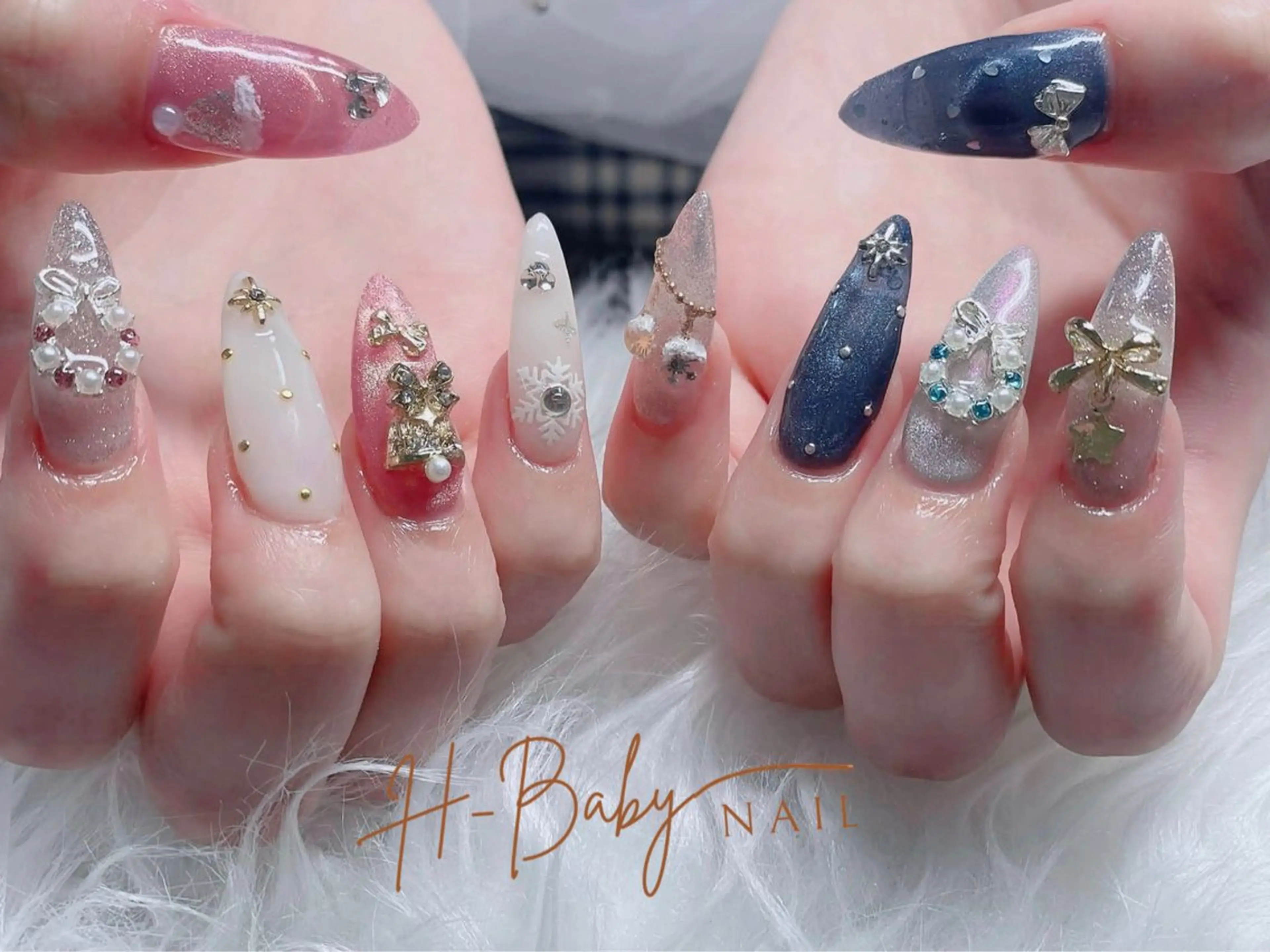 ネイル フレンチネイル ジェルネイル ハロウィン 韓国ネイル マグネットネイル ハンドネイル Hbaby nailのネイルデザイン