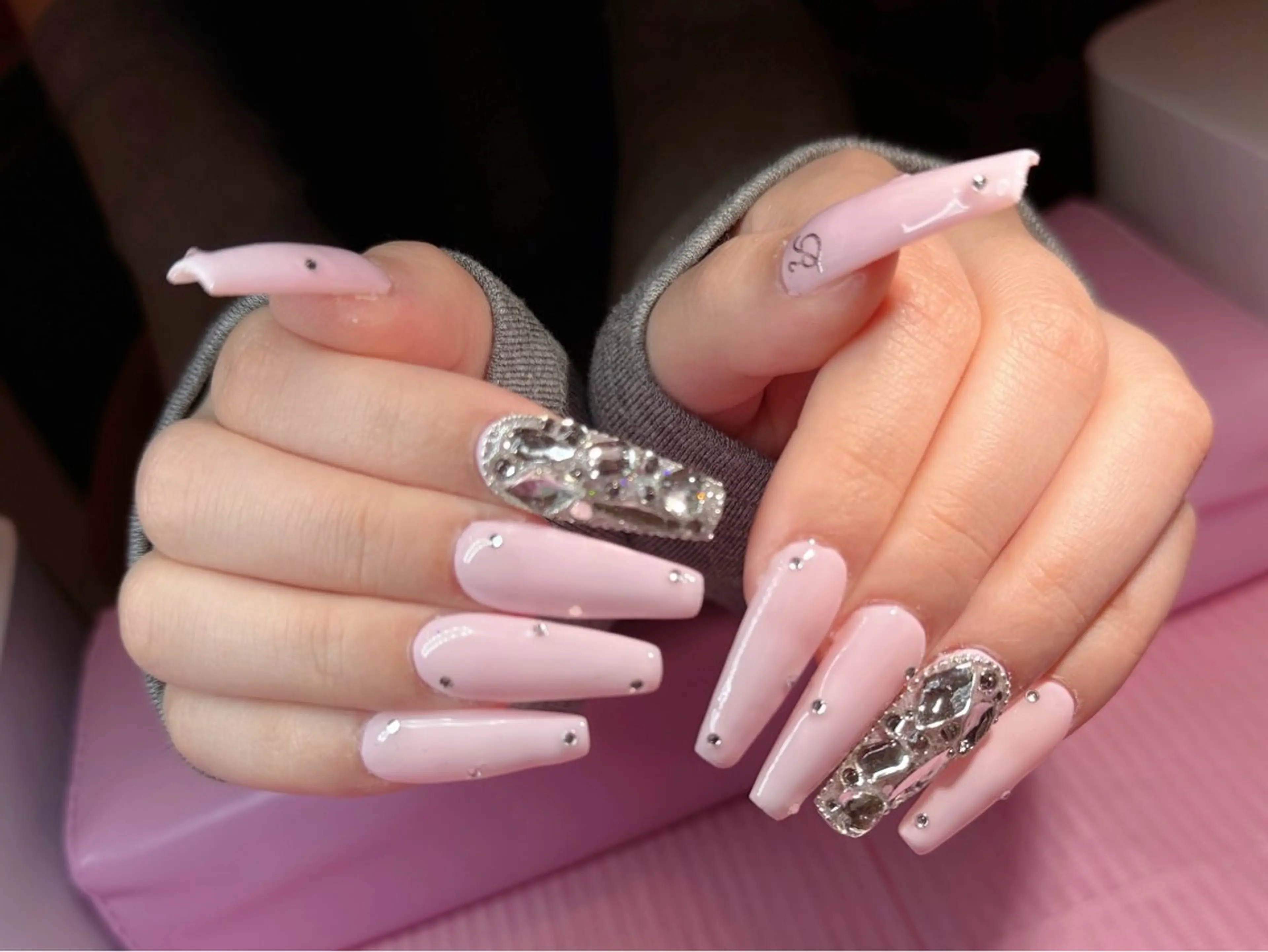 ネイル ハンドネイル PINKY nail所属・ピンキー 池田公園店のネイルデザイン