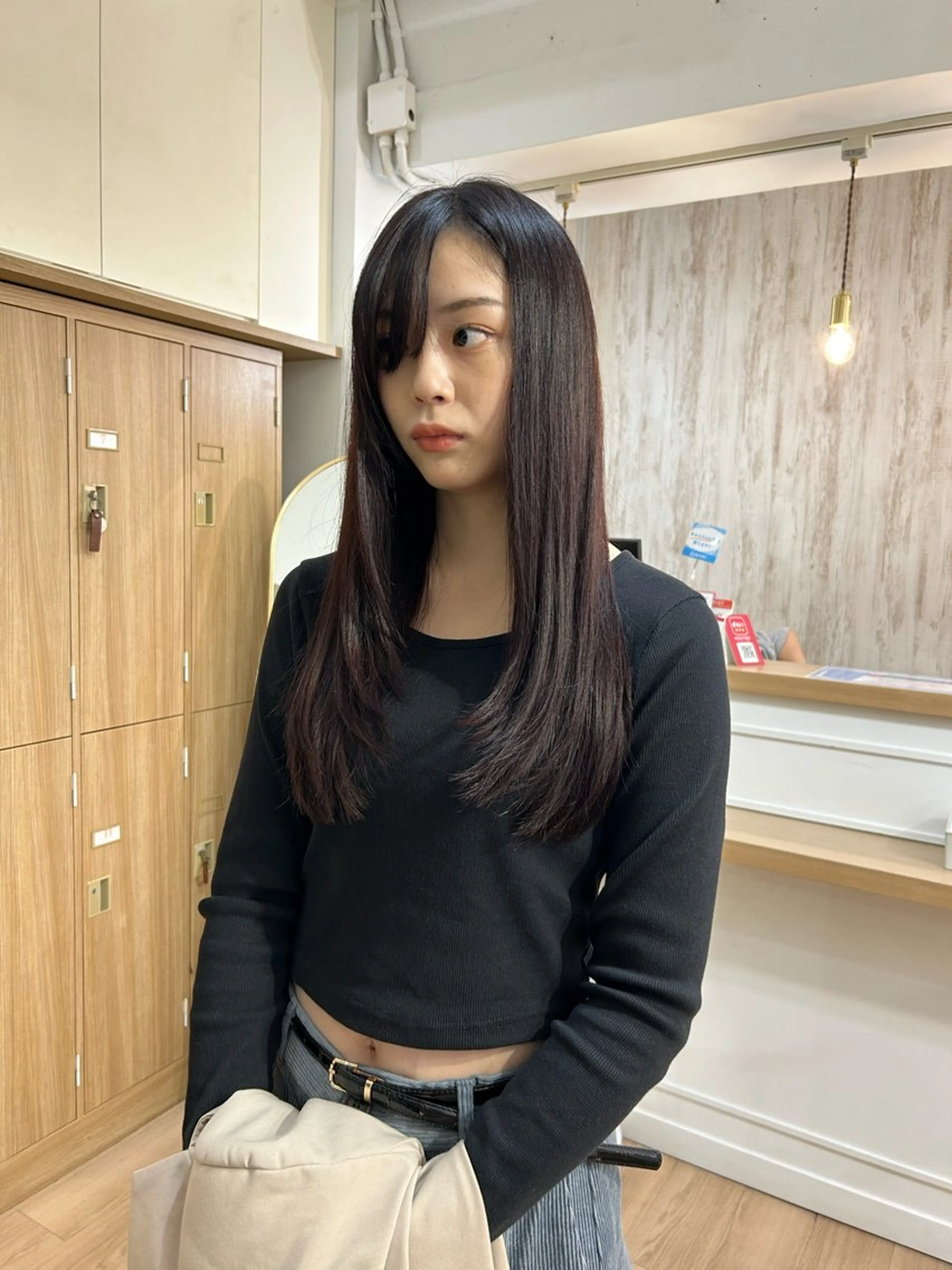 《2、3回目クーポン》カット+ストレート（ミディアム・ロングの方）の写真