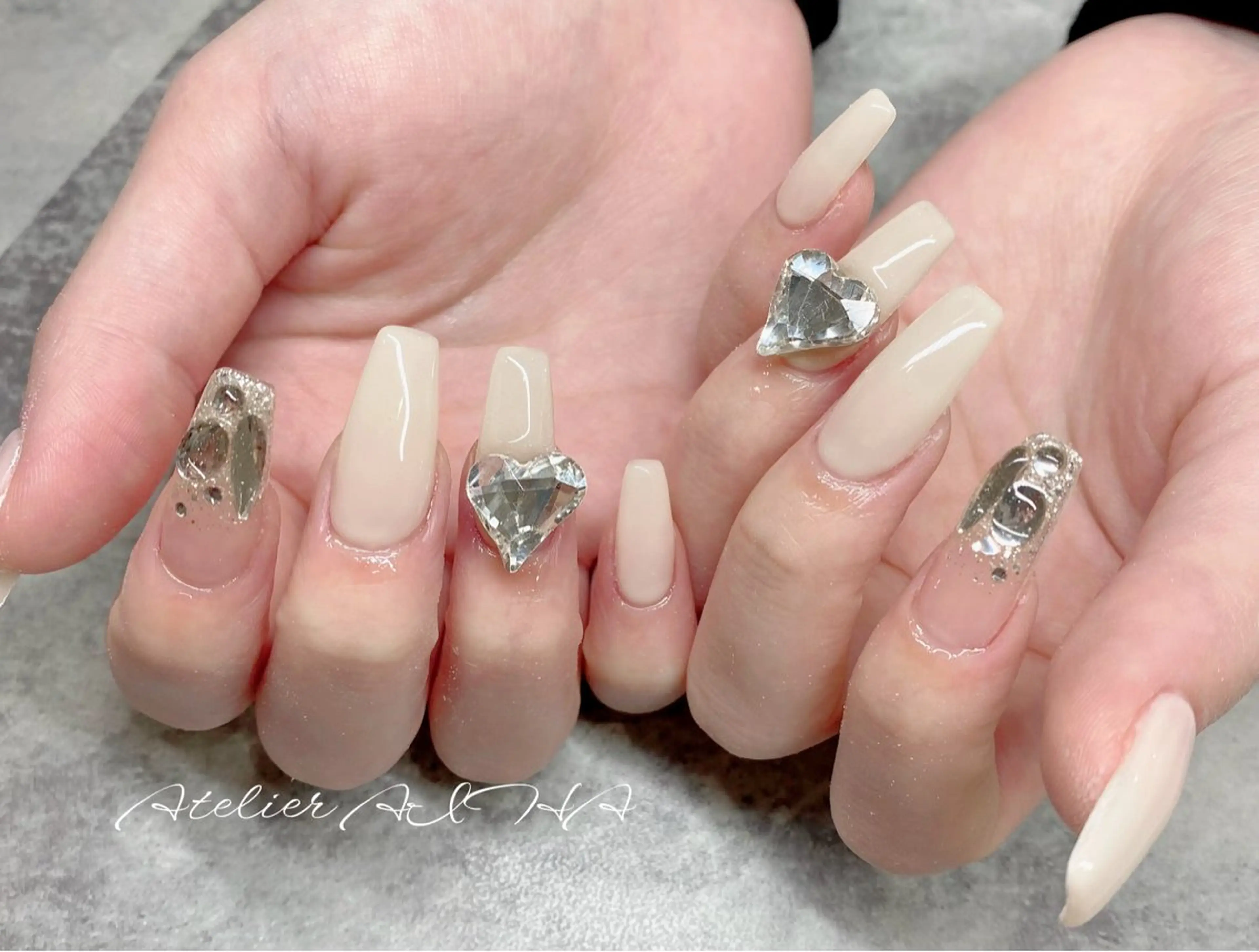 ネイル ハンドネイル アトリエAIHA所属・アトリエAIHA★ フィルイン推奨サロンのネイルデザイン