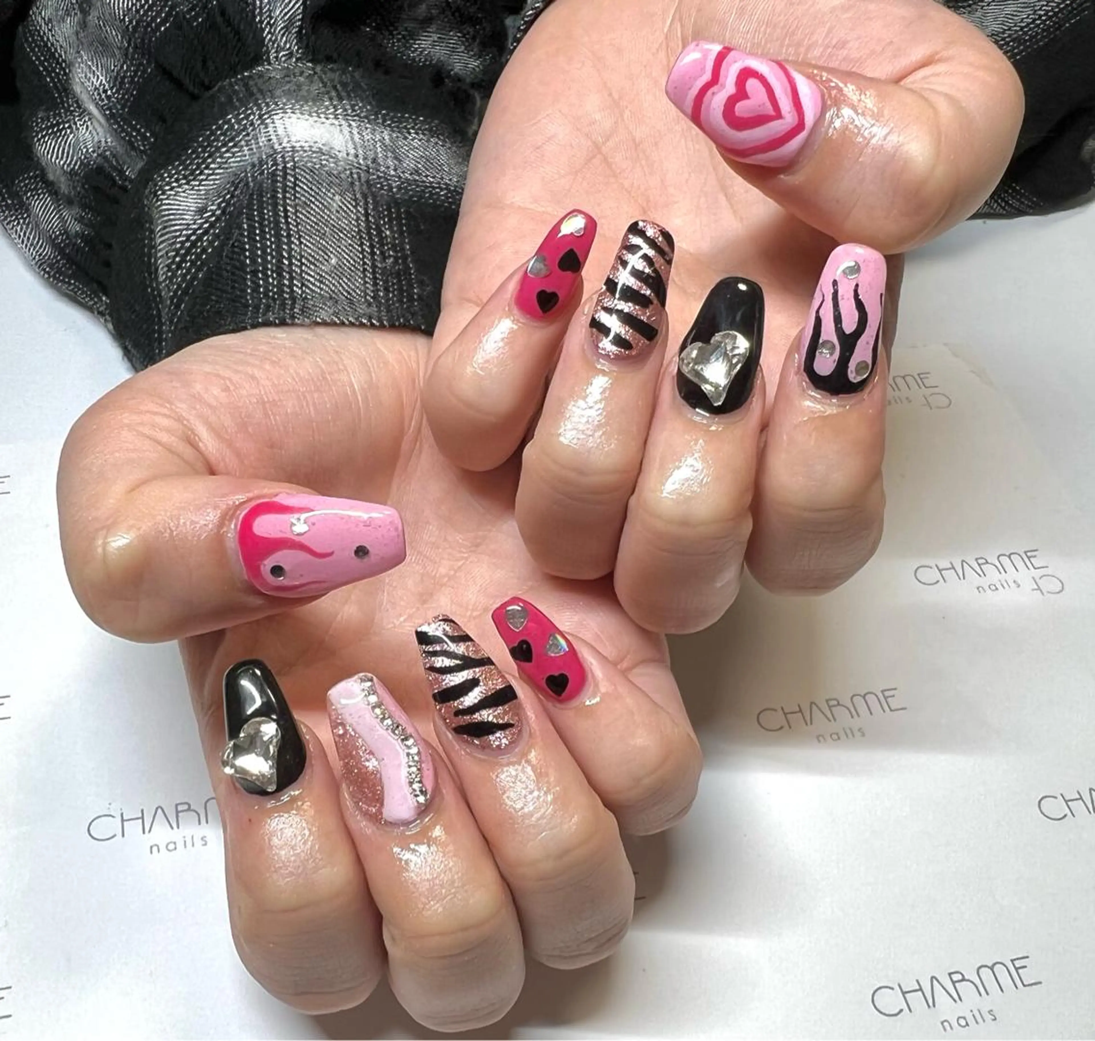 ネイル ハンドネイル CHARME 🤎〔RINA〕のネイルデザイン