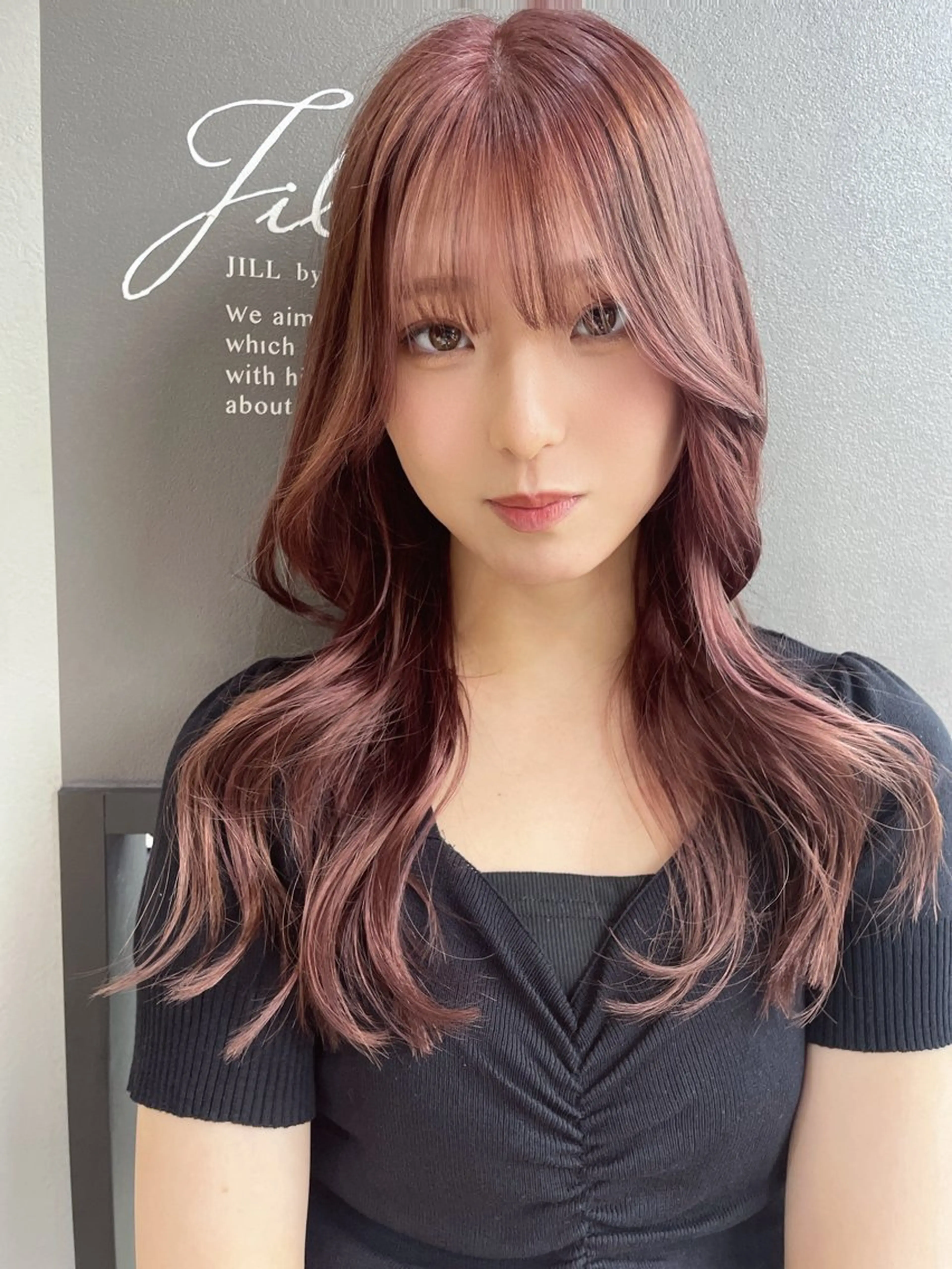 ロング AIRI layer cut hairのヘアスタイル
