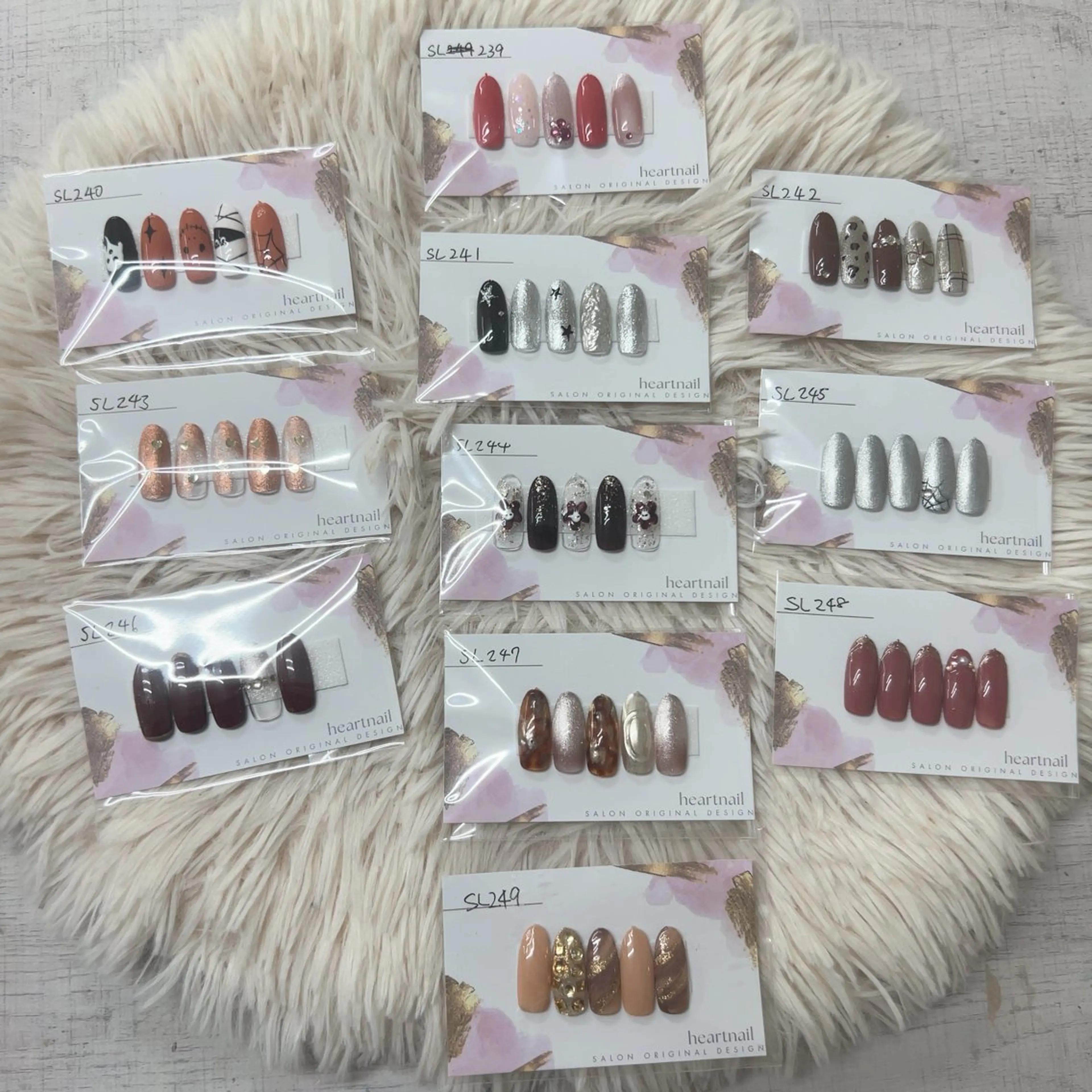 ネイル ハンドネイル Iwamori Yueのネイルデザイン