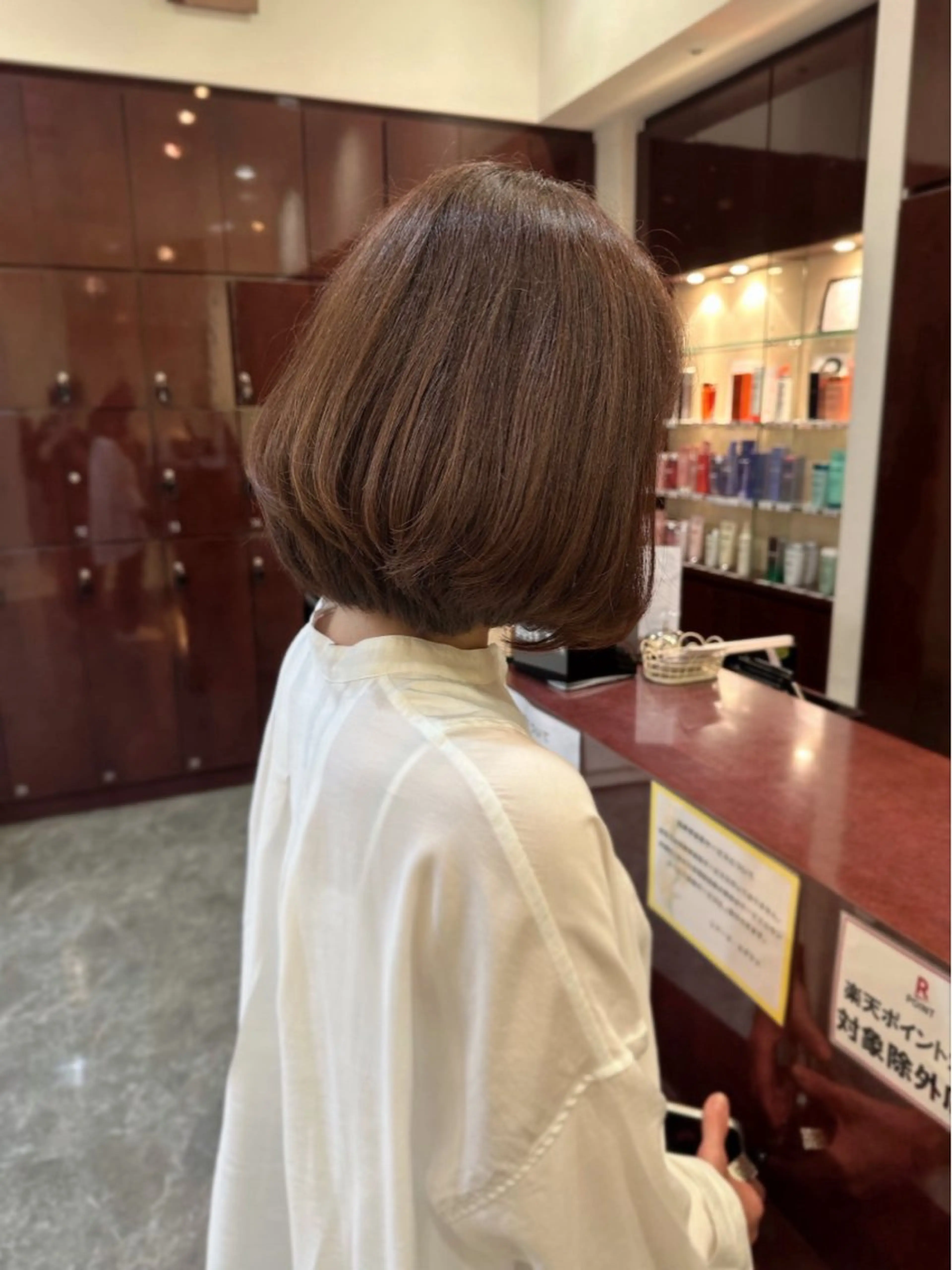 ミディアム レナークルグラン 大浪　莉歩のヘアスタイル