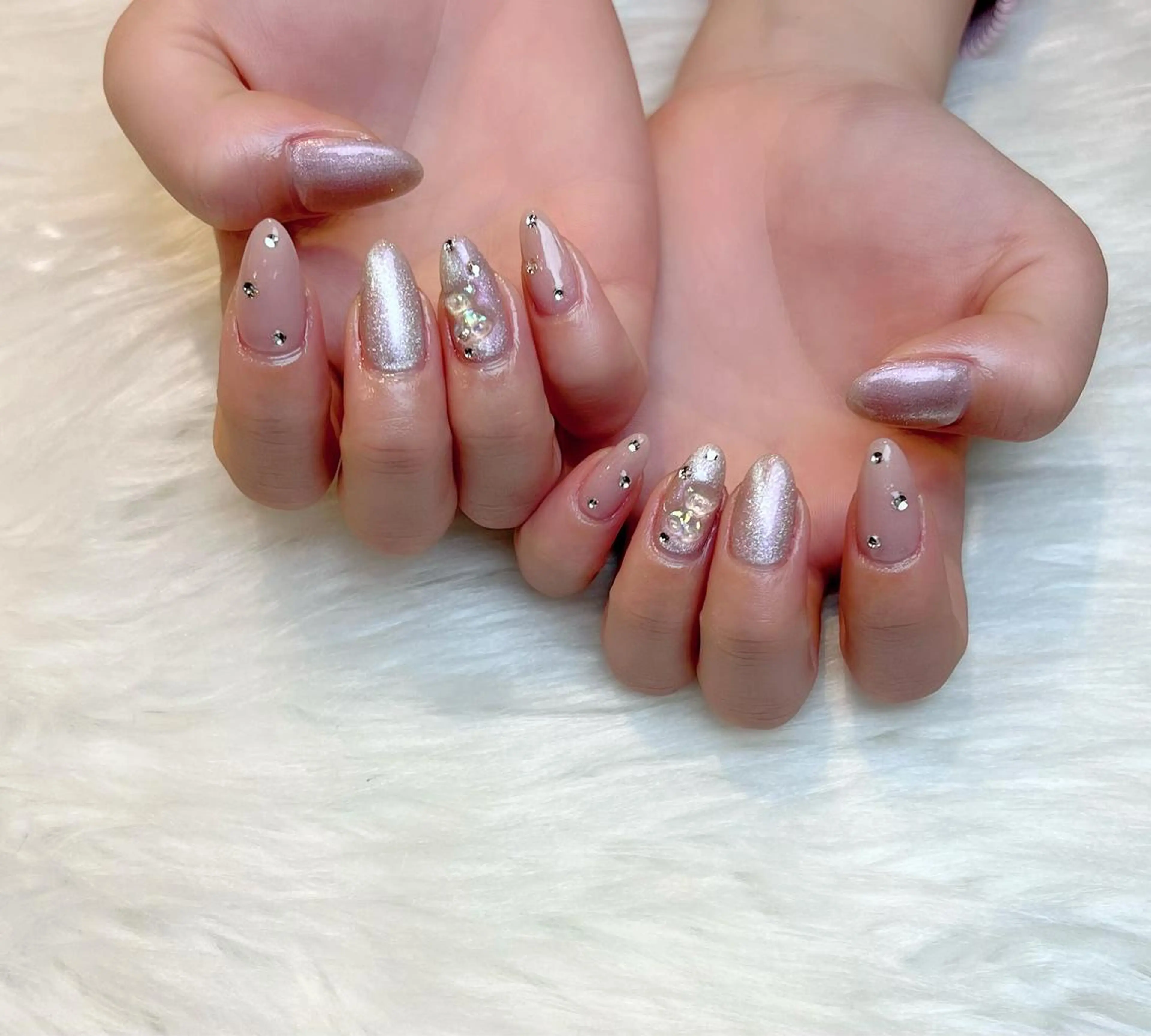 ネイル Lino+ ネイル&よもぎ蒸しのネイルデザイン