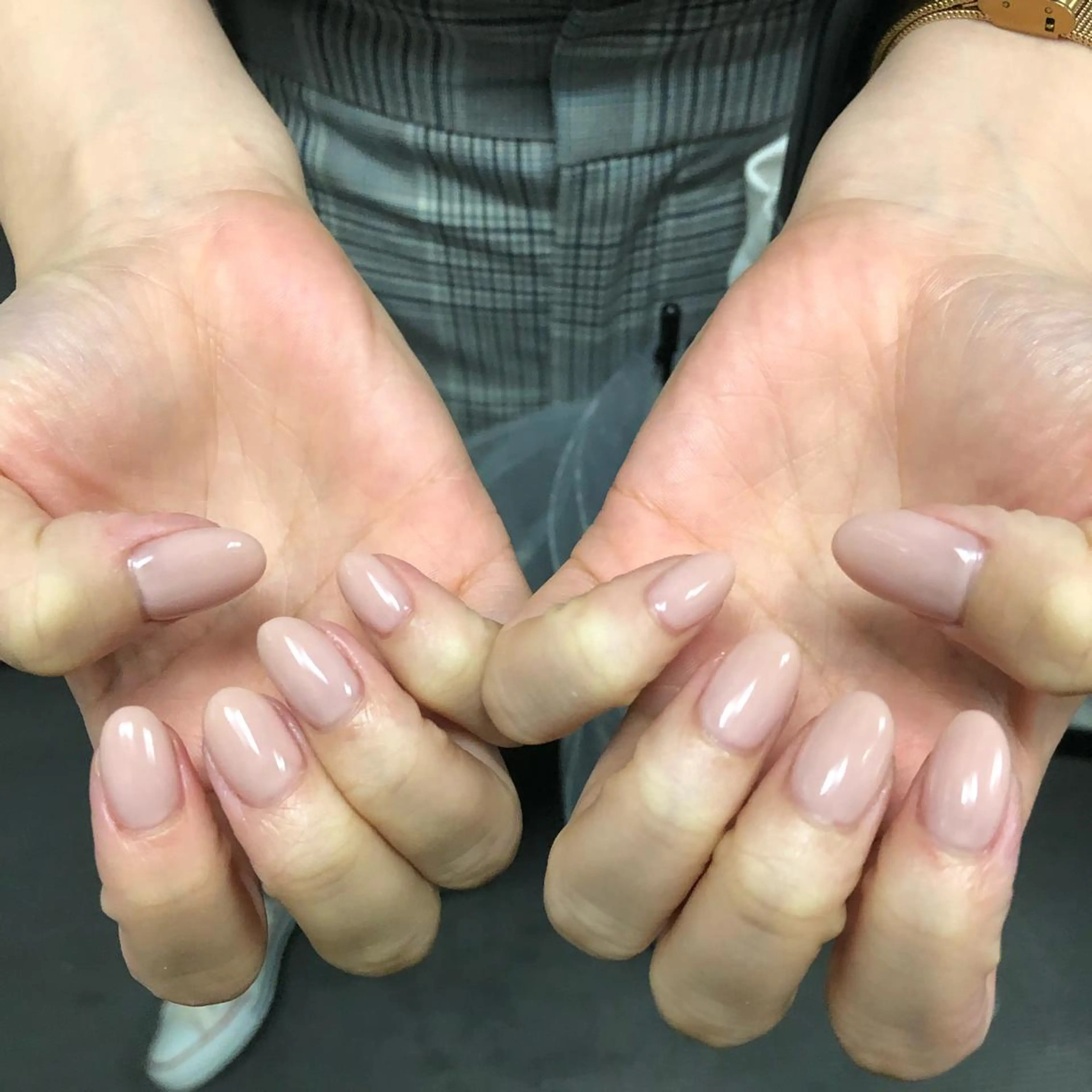 ネイル ハンドネイル 西岡 杏のネイルデザイン