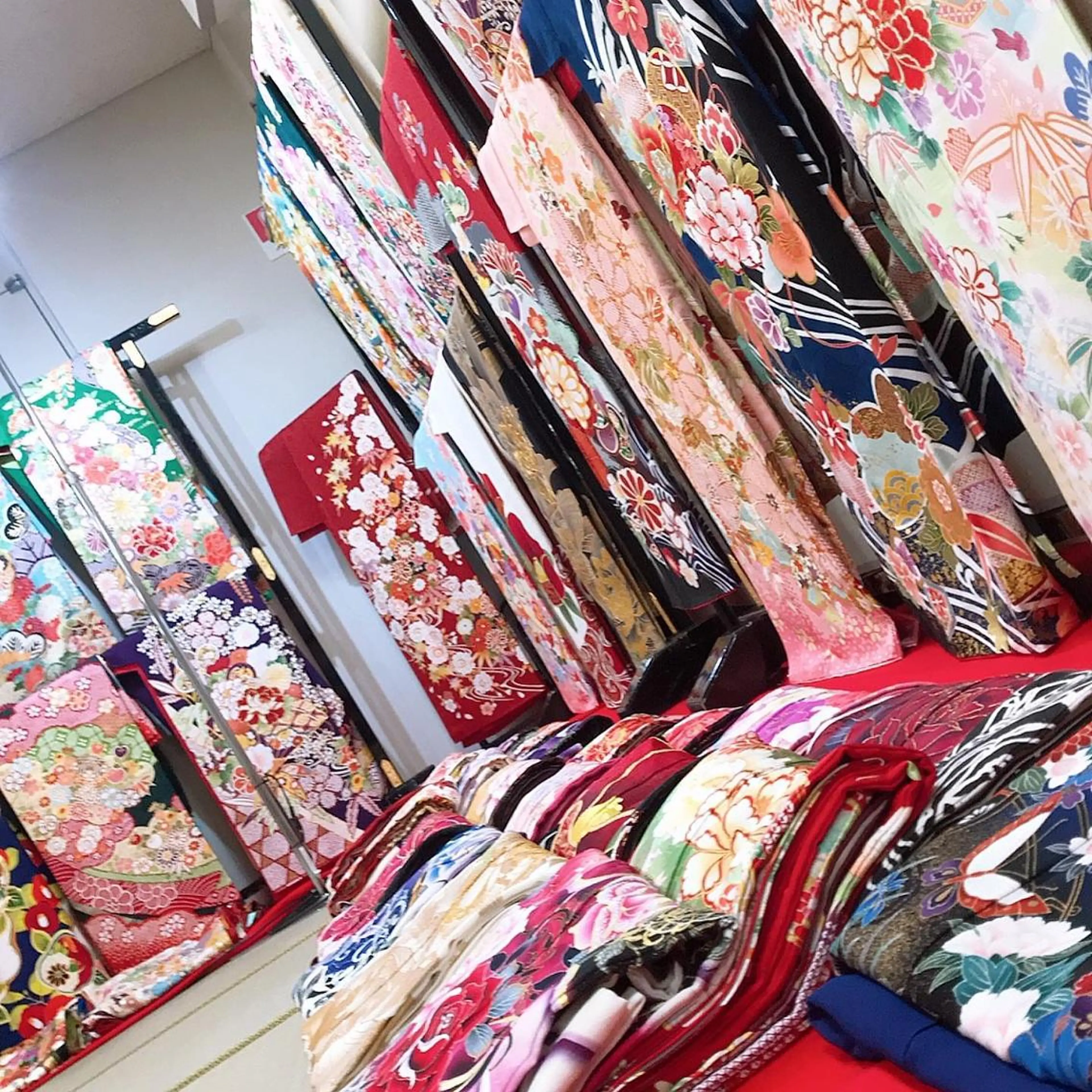 ショート カラー justbeauty CiNQのヘアスタイル