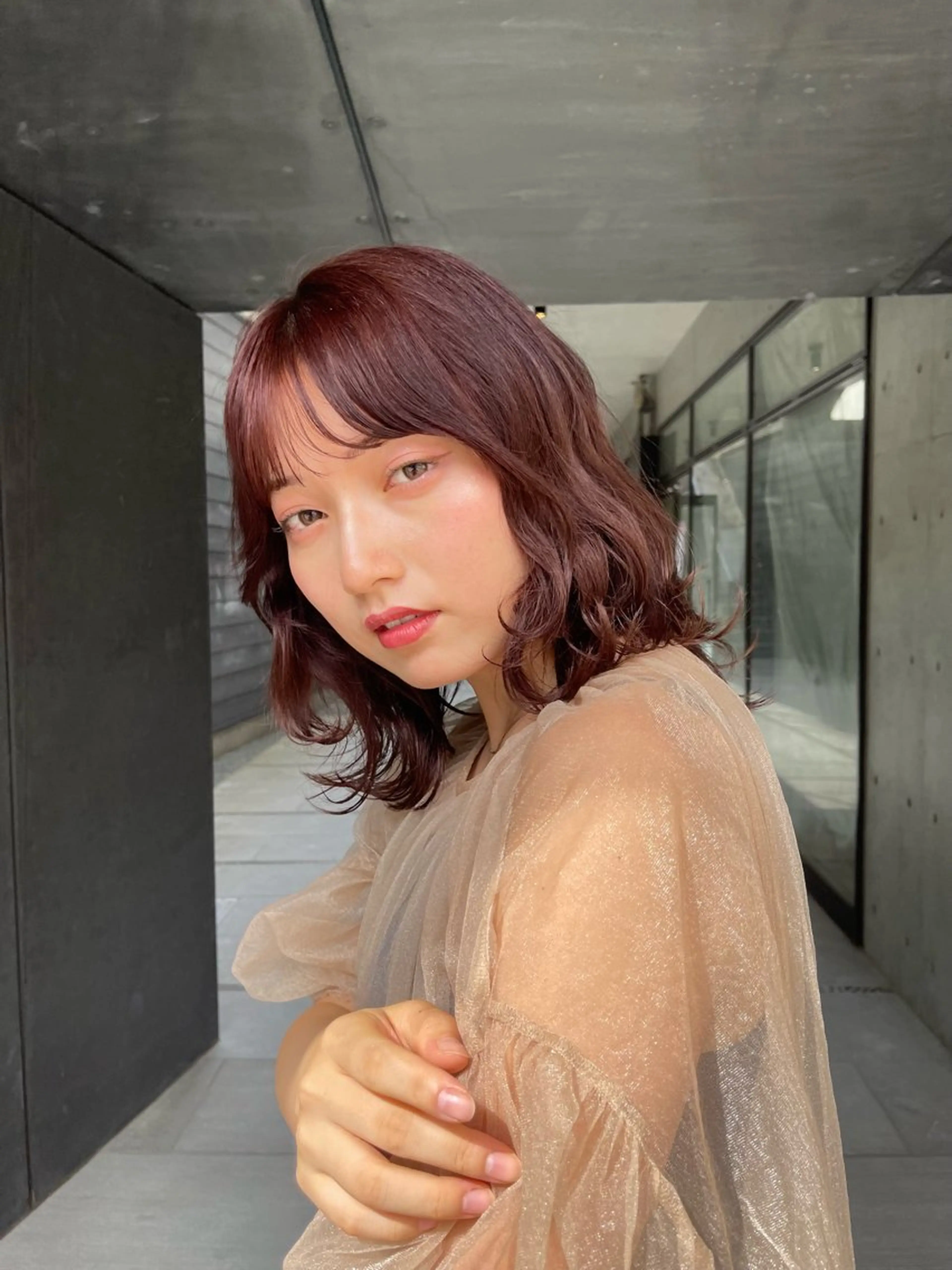 ミディアム カラー 愛莉/ラベンダー/ ベージュ/ブラウンのヘアスタイル