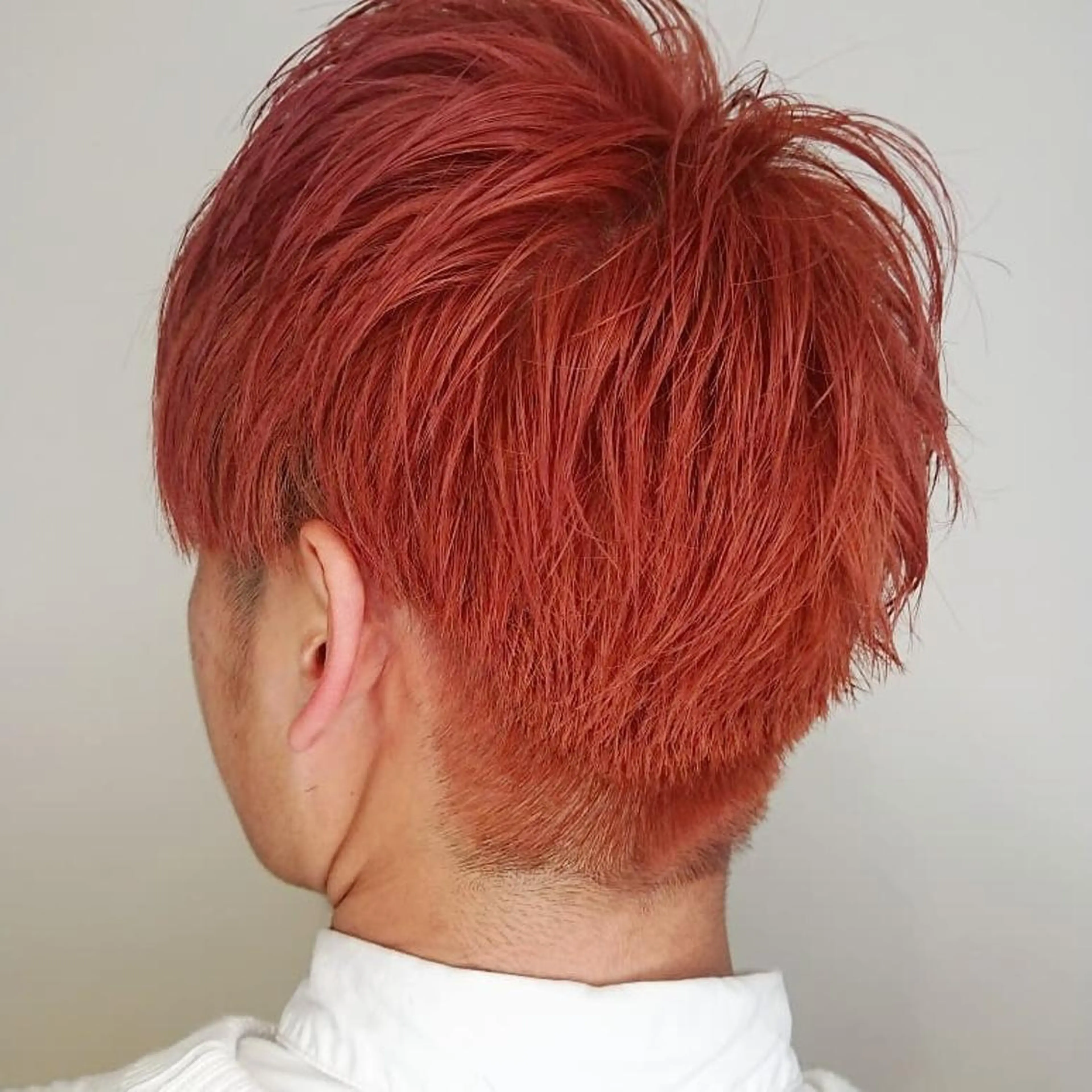 カラー パーマ ヘアアレンジ メンズ アップバング メンズブリーチ マッシュ メンズパーマ 学生（メンズ向け） カット ヘアカラー ブリーチ/ヘアケア/ 艶髪/イギチハルのヘアスタイル