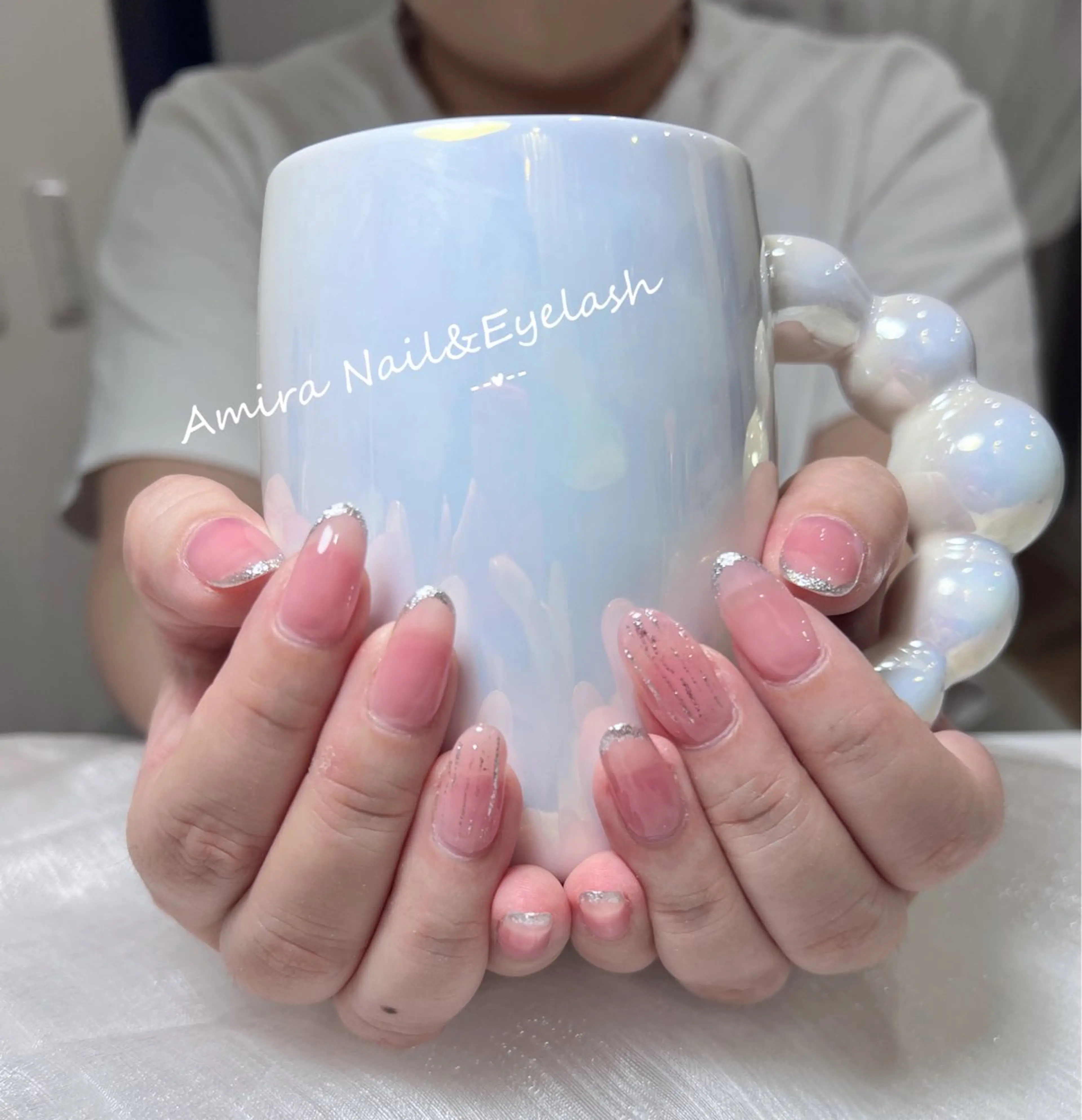 ネイル Amira アイラッシュのマツエク・マツパデザイン