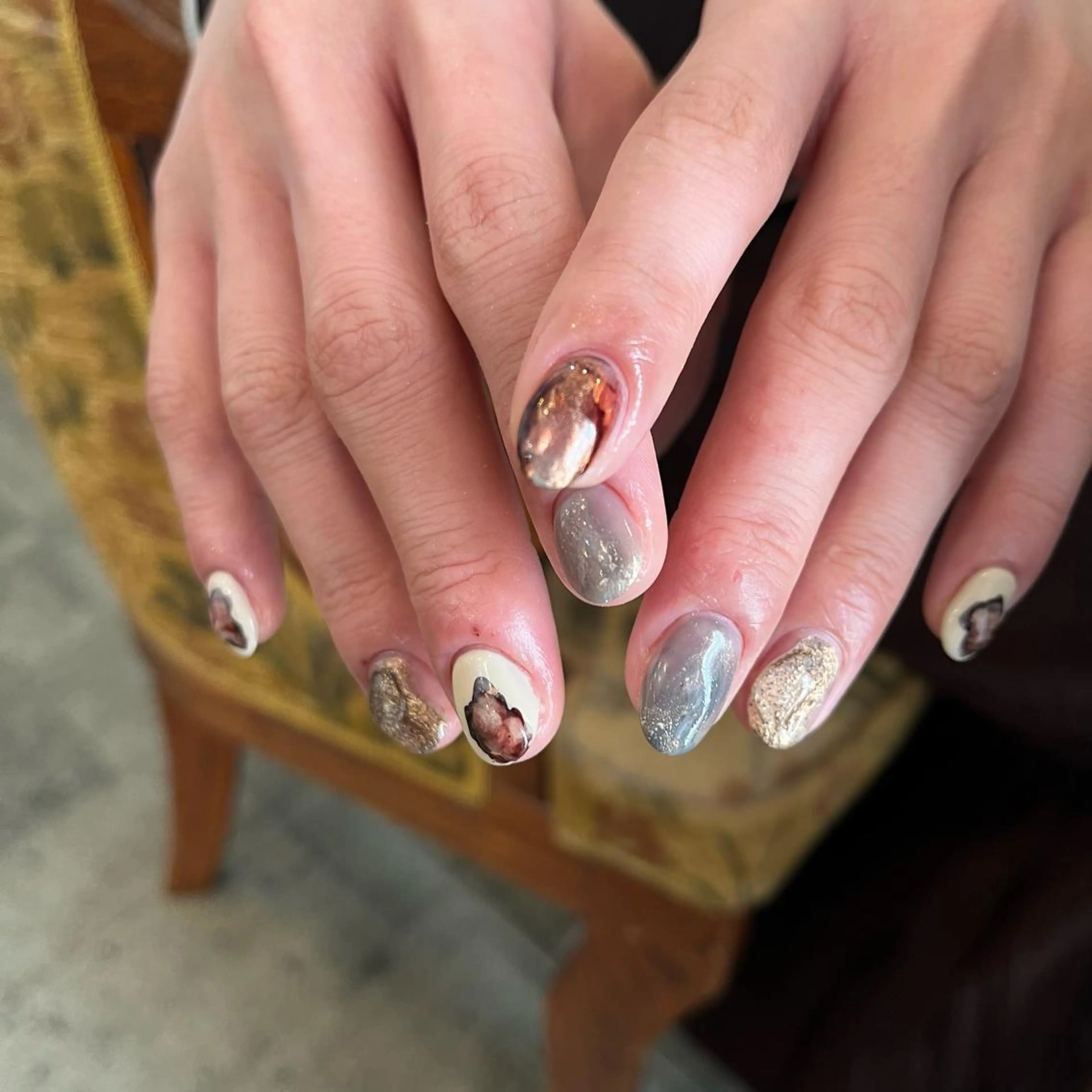 ネイル ハンドネイル Trico Antique所属・岩本 杏のネイルデザイン