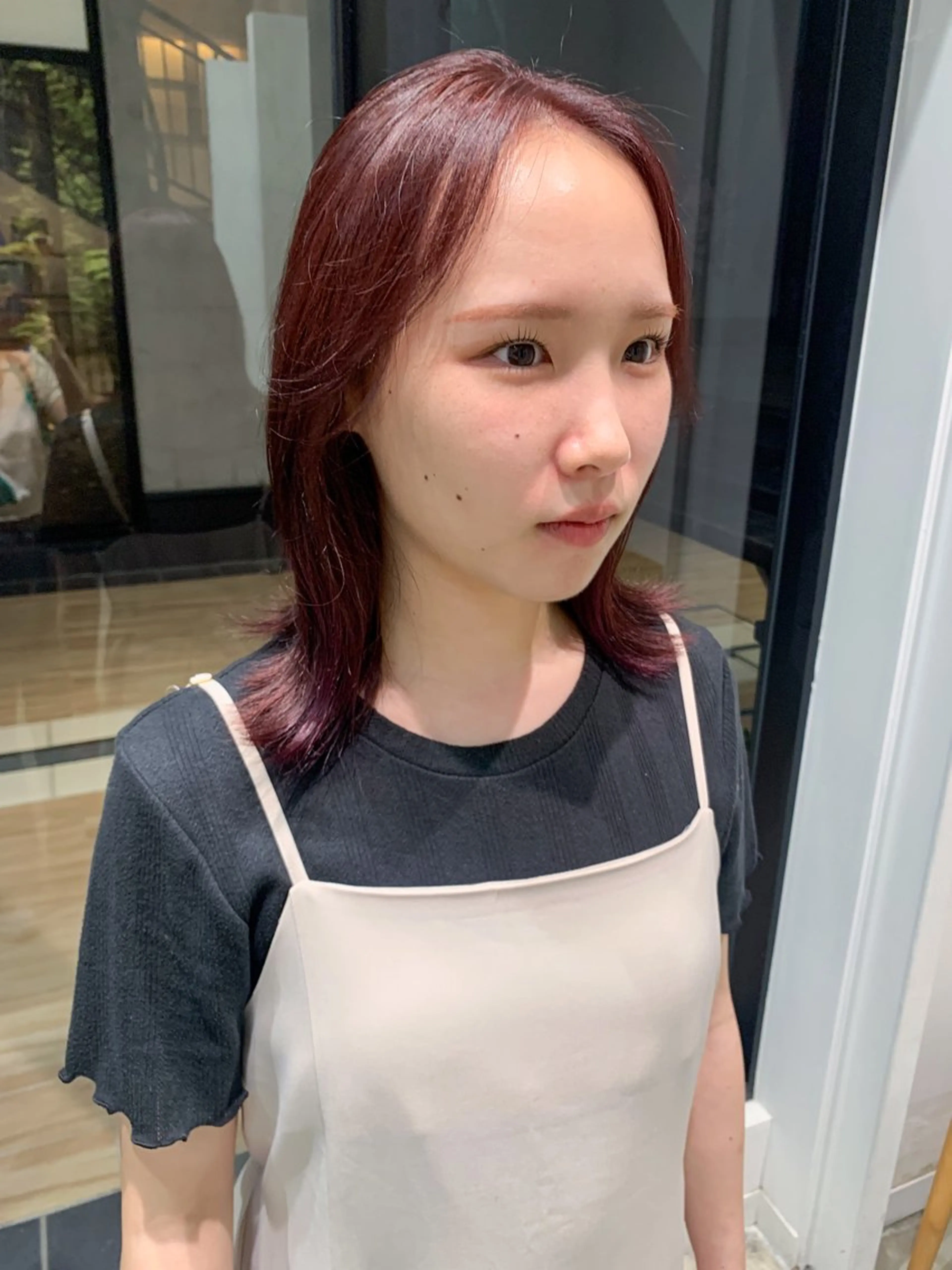 ミディアム カラー ヘアアレンジ カット ヘアカラー トリートメント yuka .のヘアスタイル