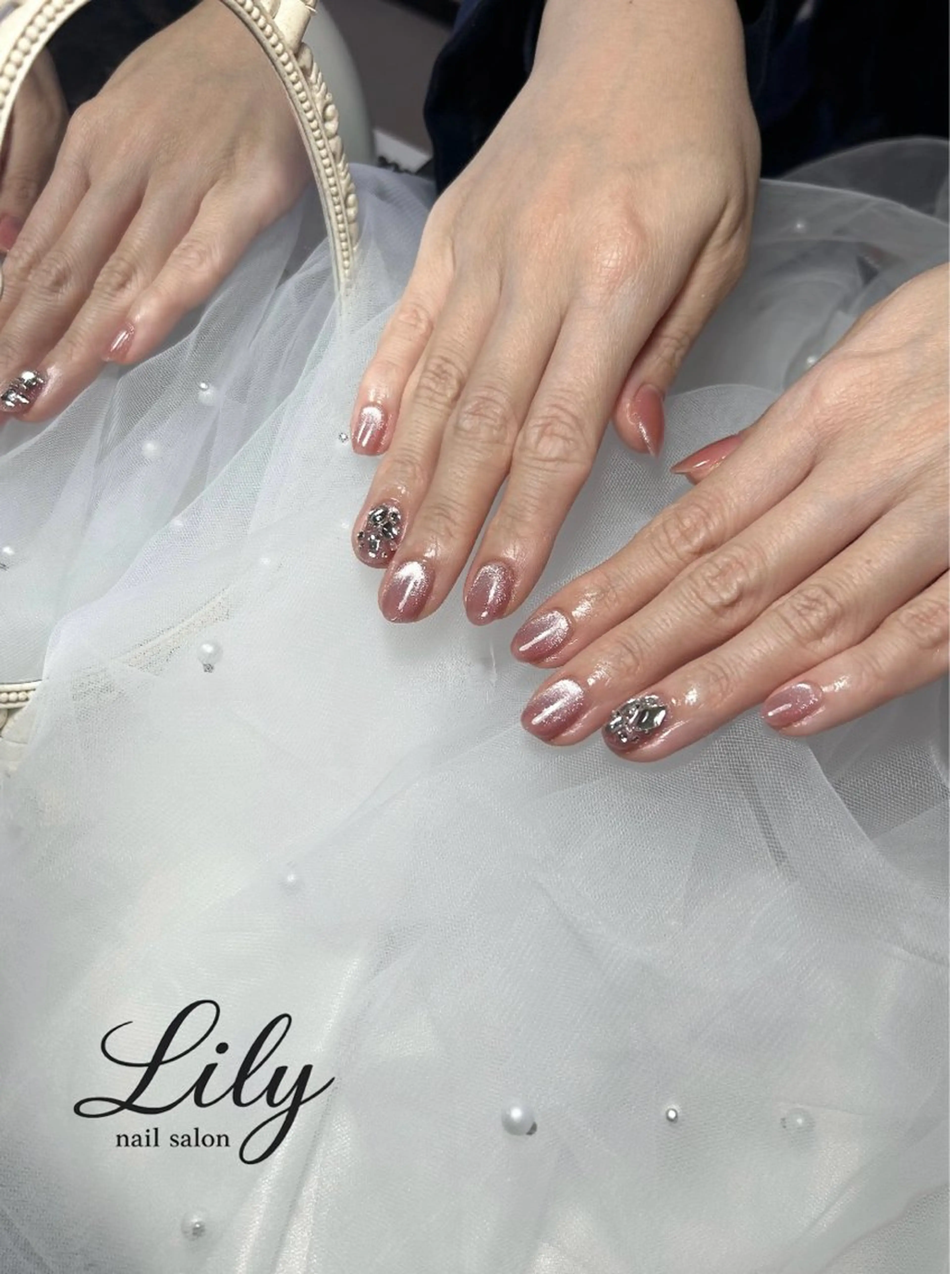 ネイル キラキラネイル ワンカラーネイル ピンク ハンドネイル nail salon Lily所属・藤田 璃々のネイルデザイン