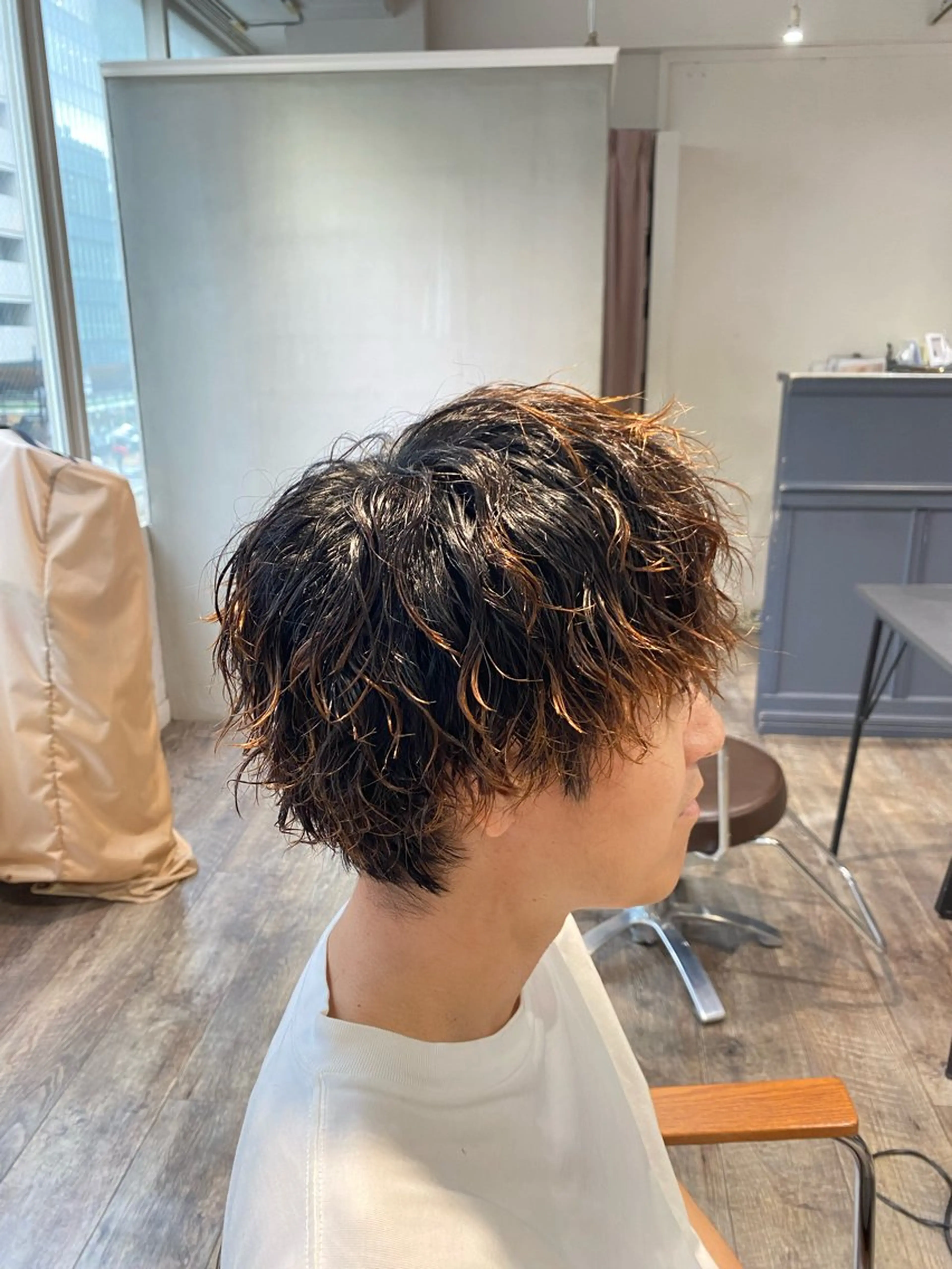 ショート パーマ メンズ カット パーマ 江﨑 翔のヘアスタイル