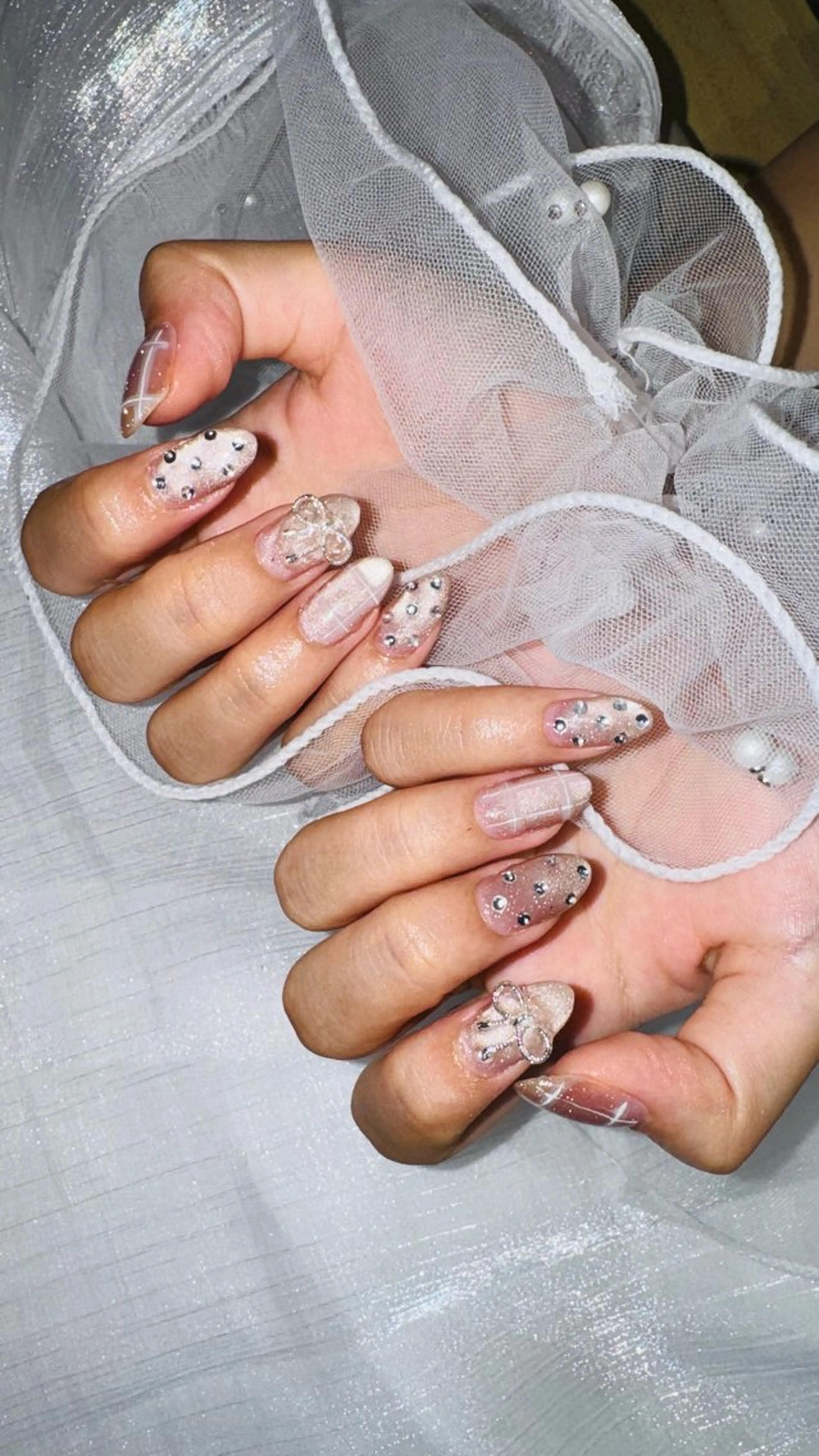 ネイル nail salon　neige所属・向井 唯紀世のネイルデザイン