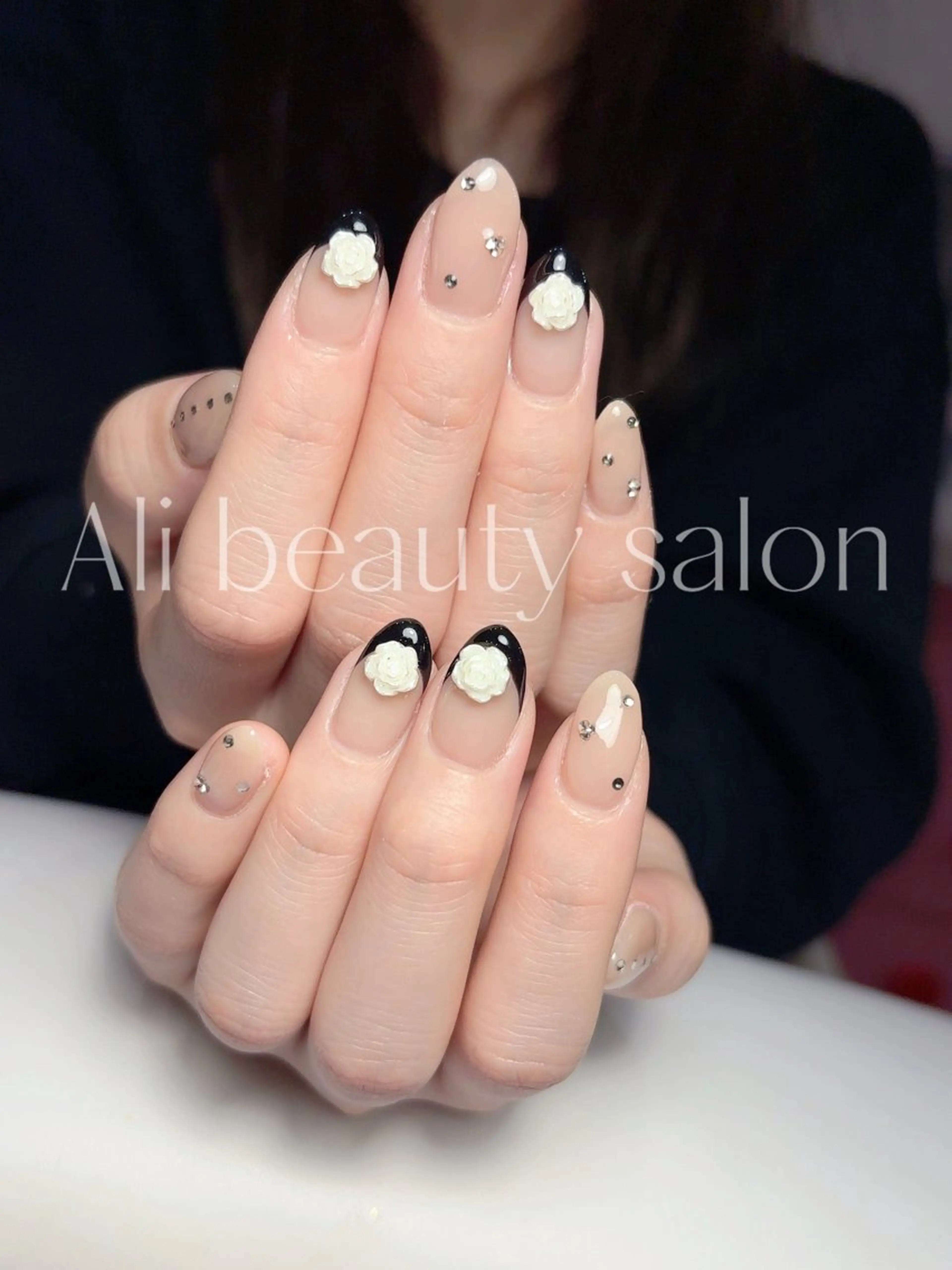 ネイル フレンチネイル 持ち込み ハンドネイル Ali 新小岩 ネイル専門のネイルデザイン