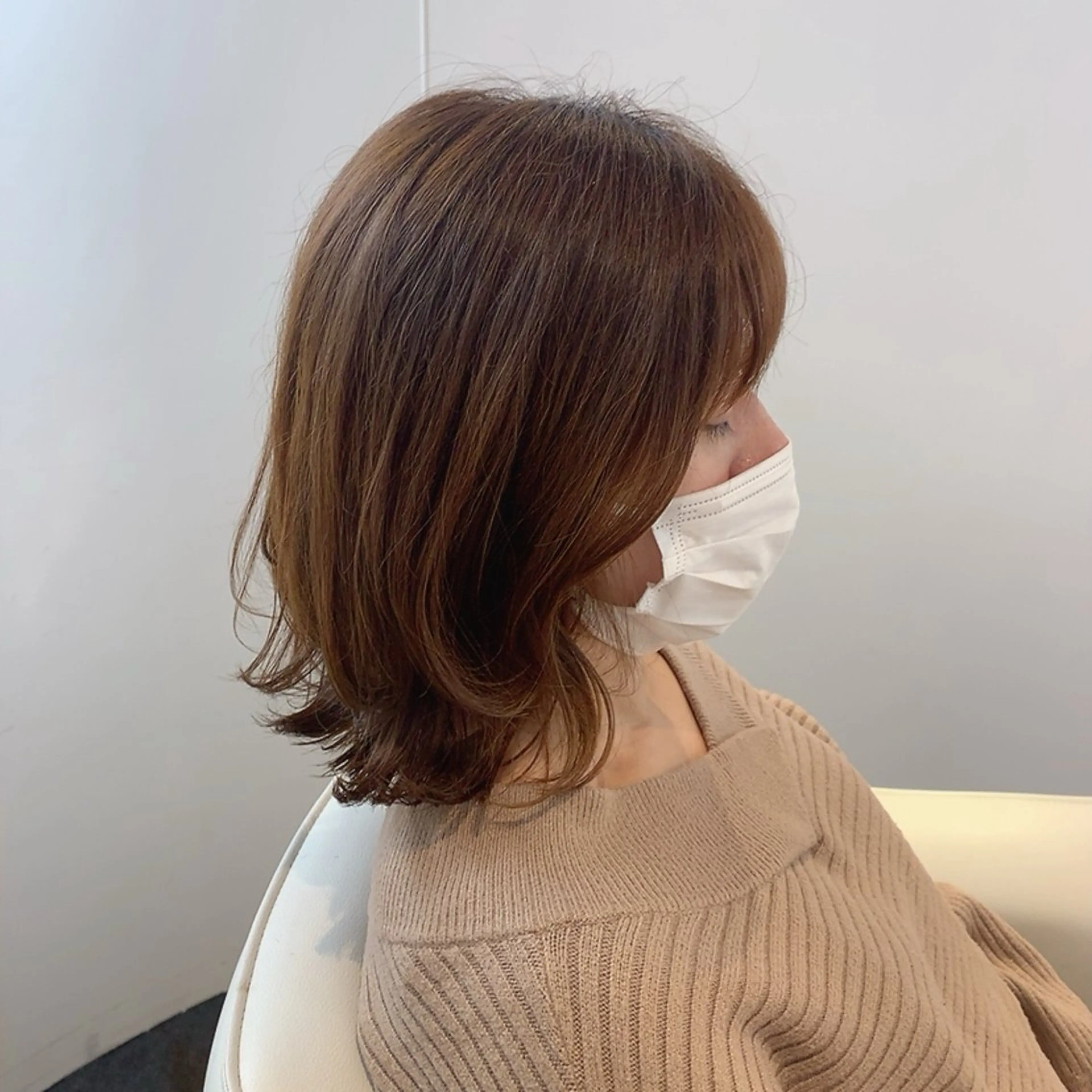 ミディアム くびれヘア レイフィールド観光通り店所属・Ryo ⭐︎のヘアスタイル