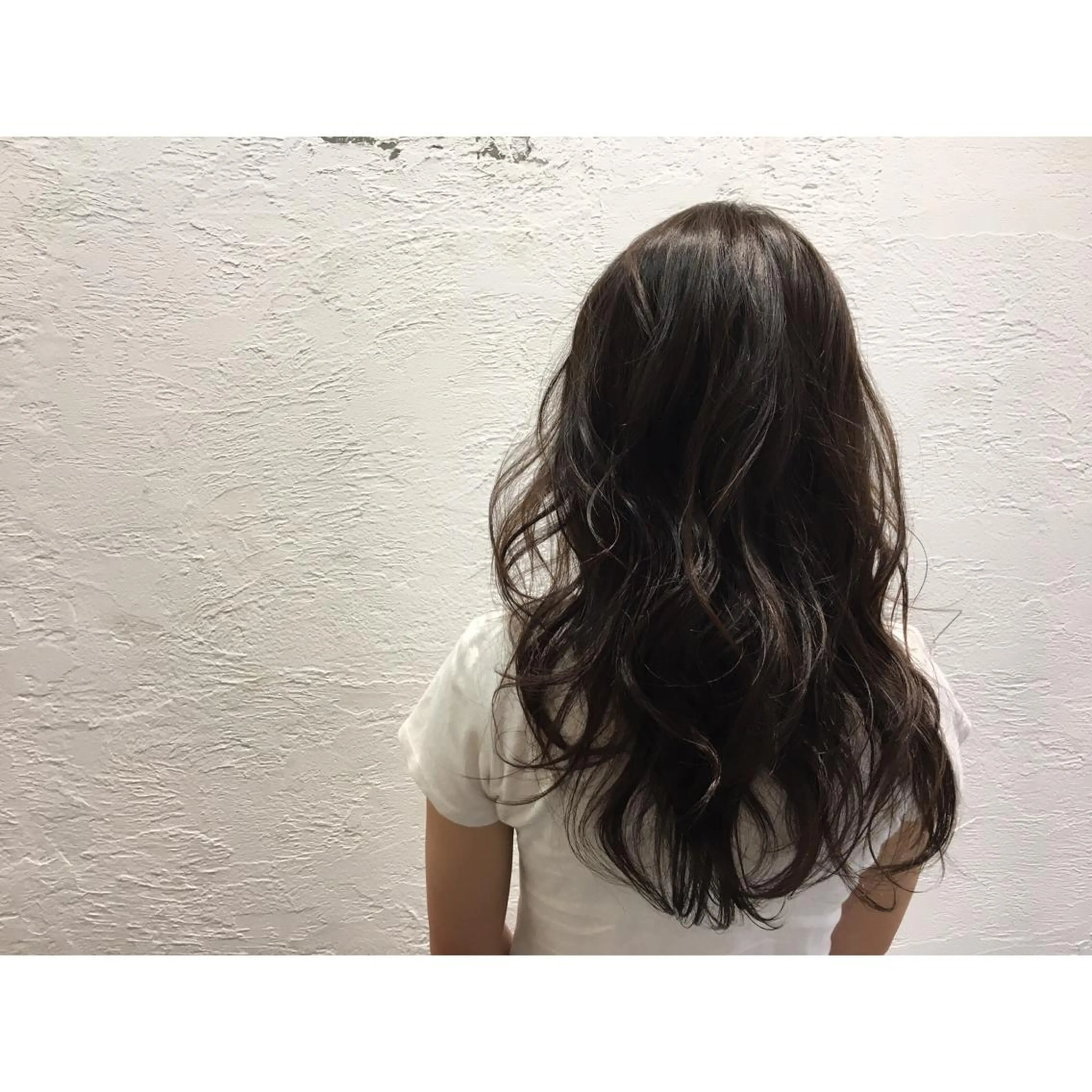 ロング カラー fio マナミのヘアスタイル