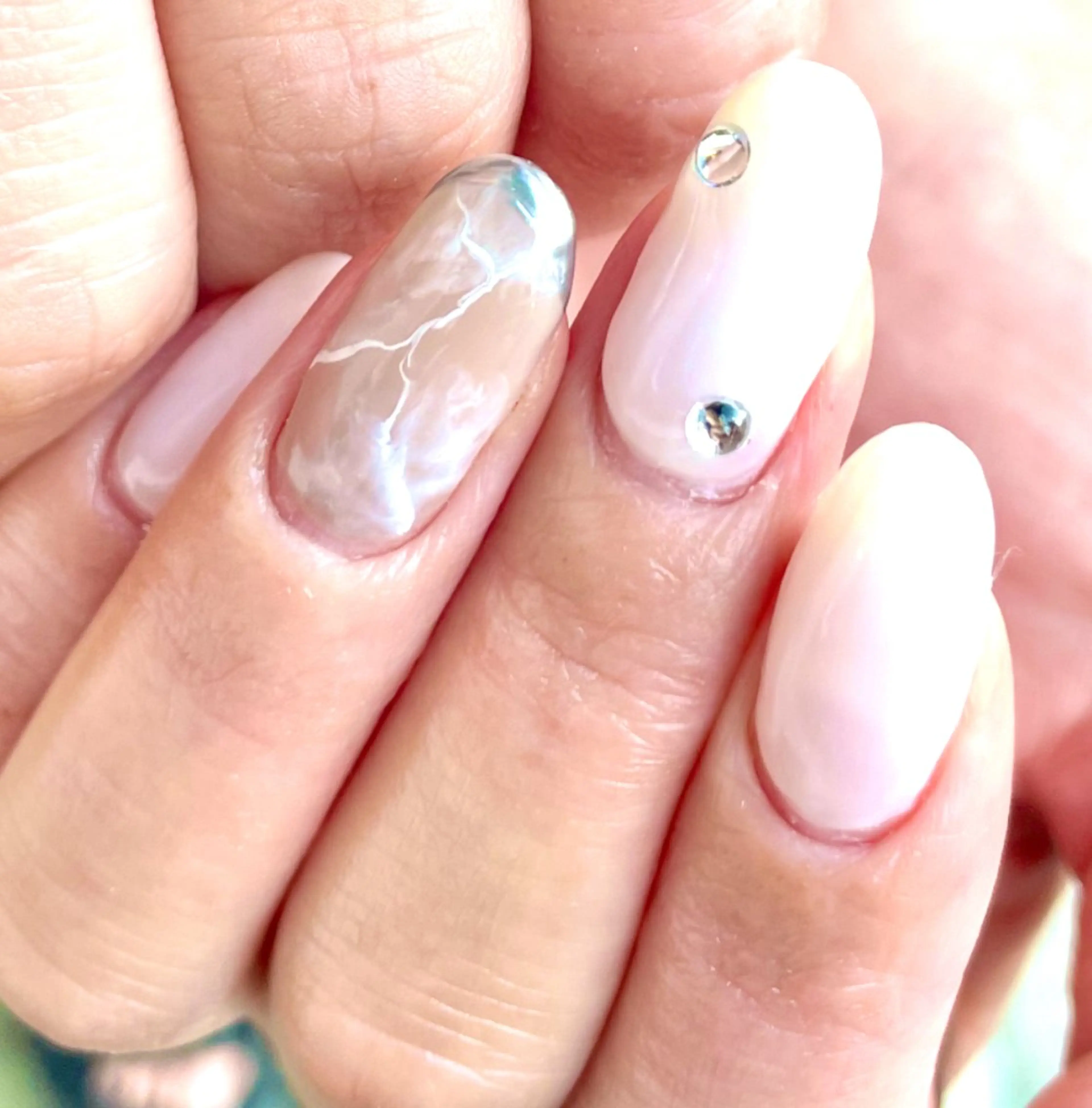 ネイル アートネイル ブルー ドット フラワーネイル グラデーション Seemly 千田町店所属・フラワーパラジェル 🌸シームリーエミのネイルデザイン