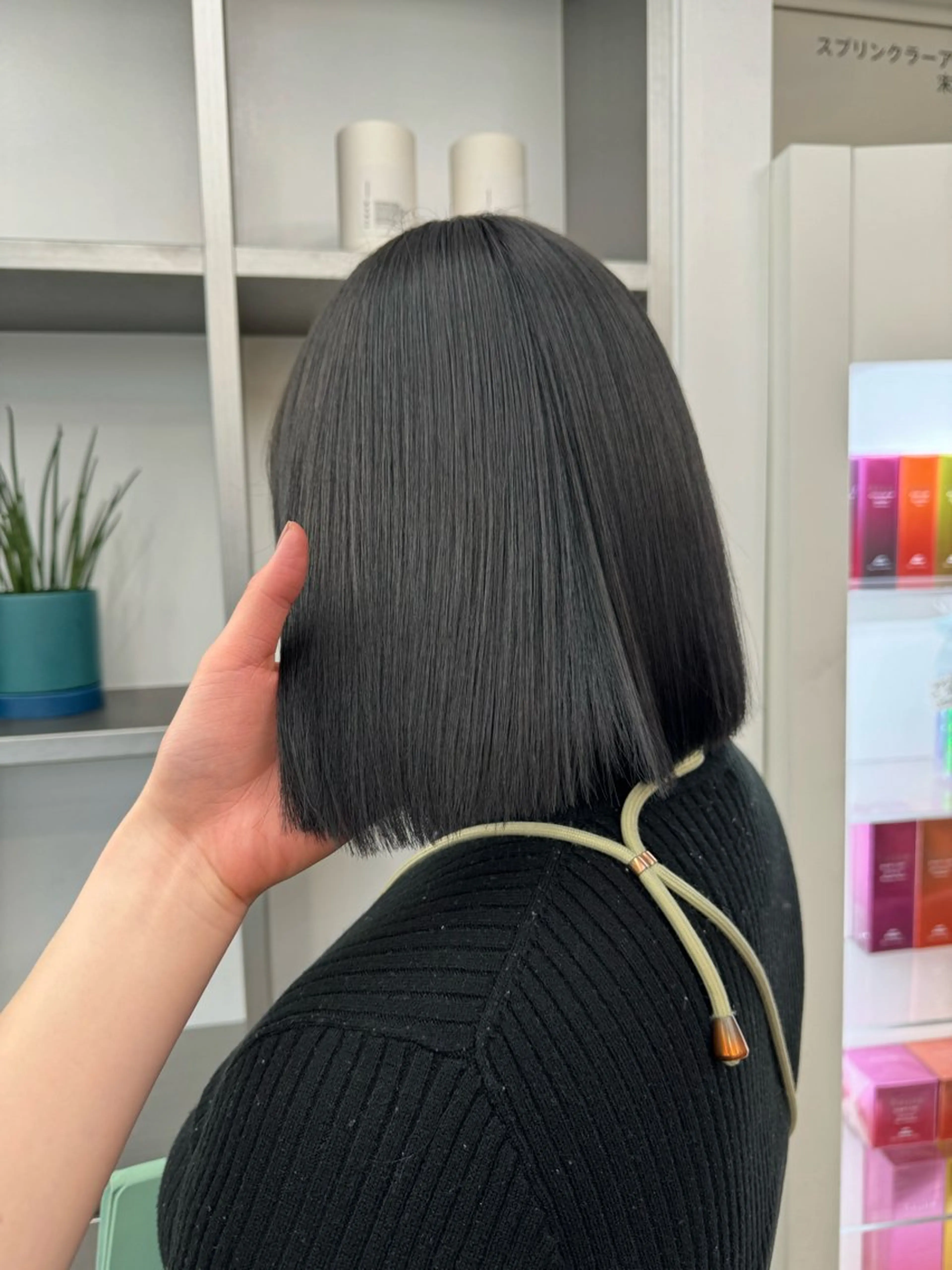 ミディアム カラー 黒髪 透明感カラー 髪質改善 トリートメント ヘアカラー トリートメント 🌼動き×透明感🩵 ハイトーン/ナナのヘアスタイル