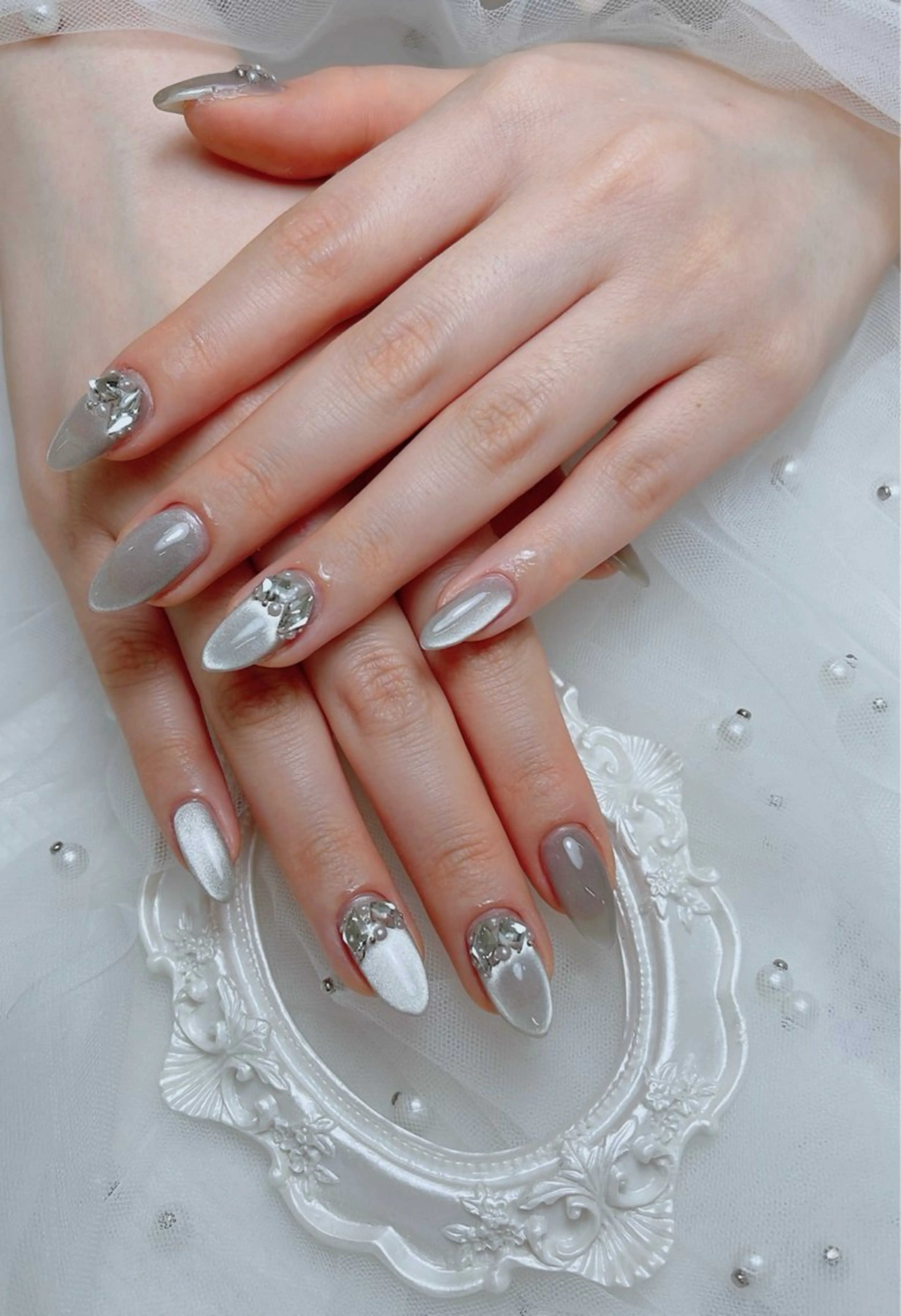 ネイル Miouミオン ネイルサロンのネイルデザイン