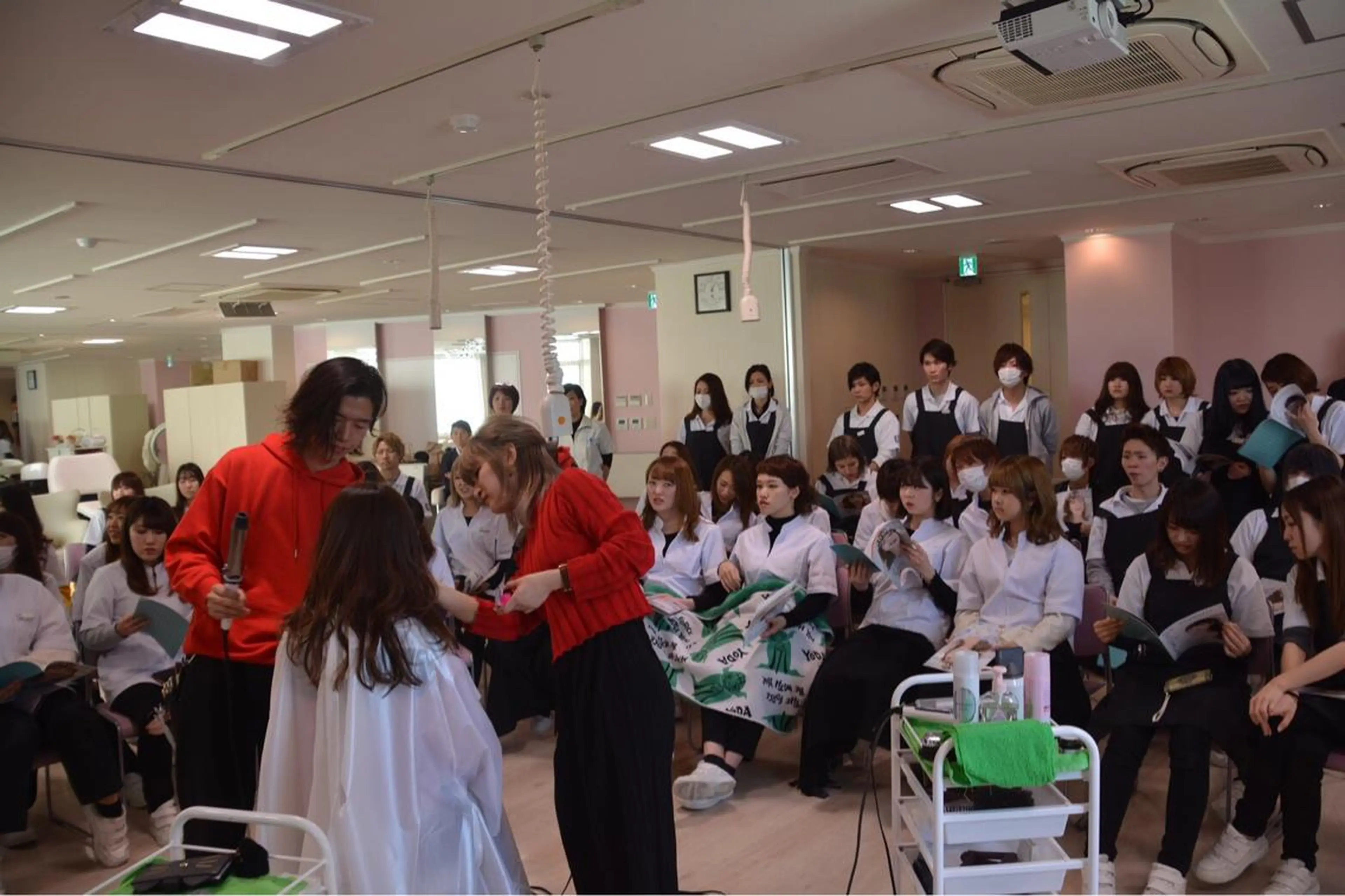 EMANON新宿東口所属・新宿駅近♡個室 ♡関口三都季🌜のヘアスタイル