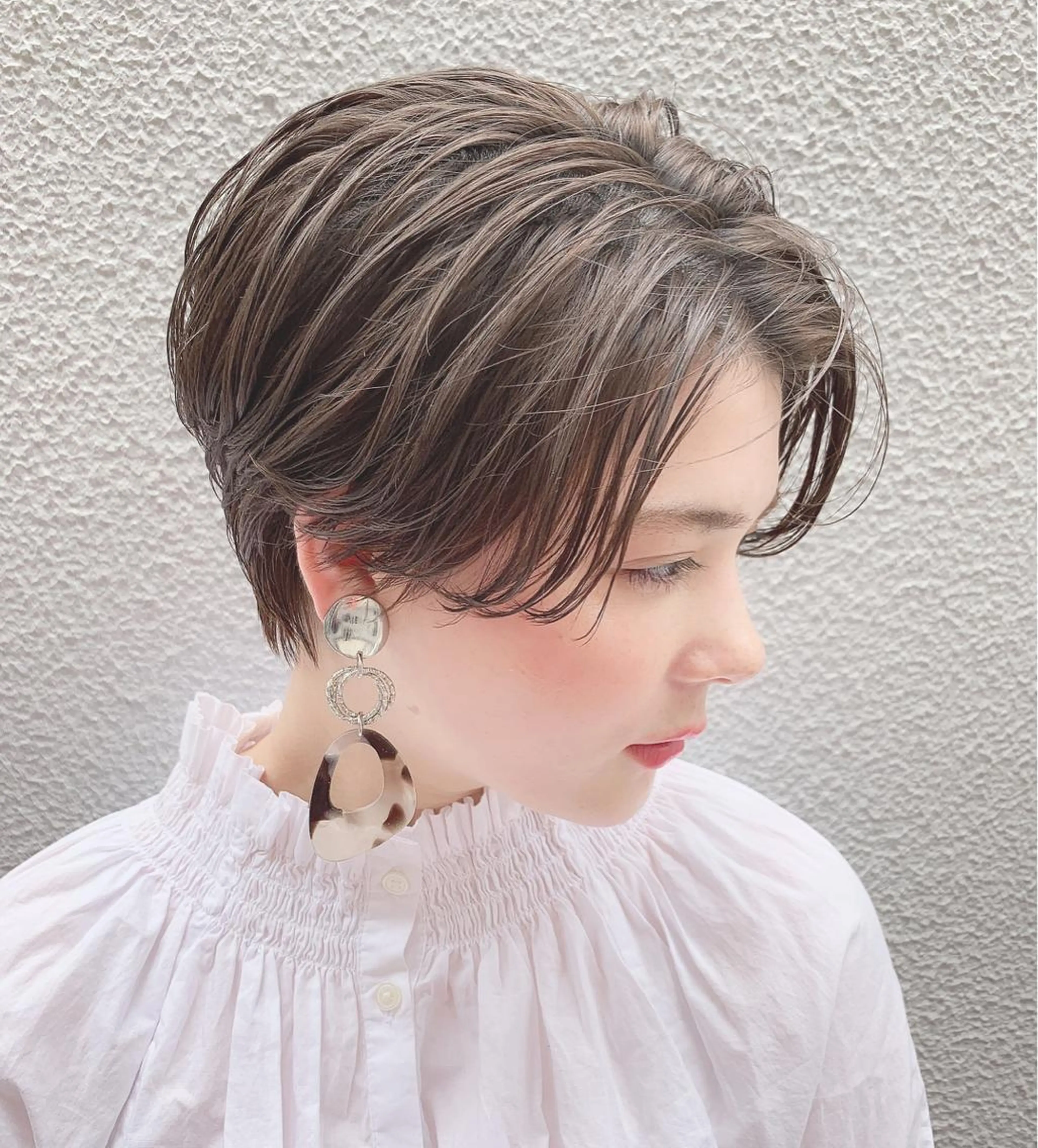 ショート 縮毛矯正、髪質改善 肘以上無料のヘアスタイル