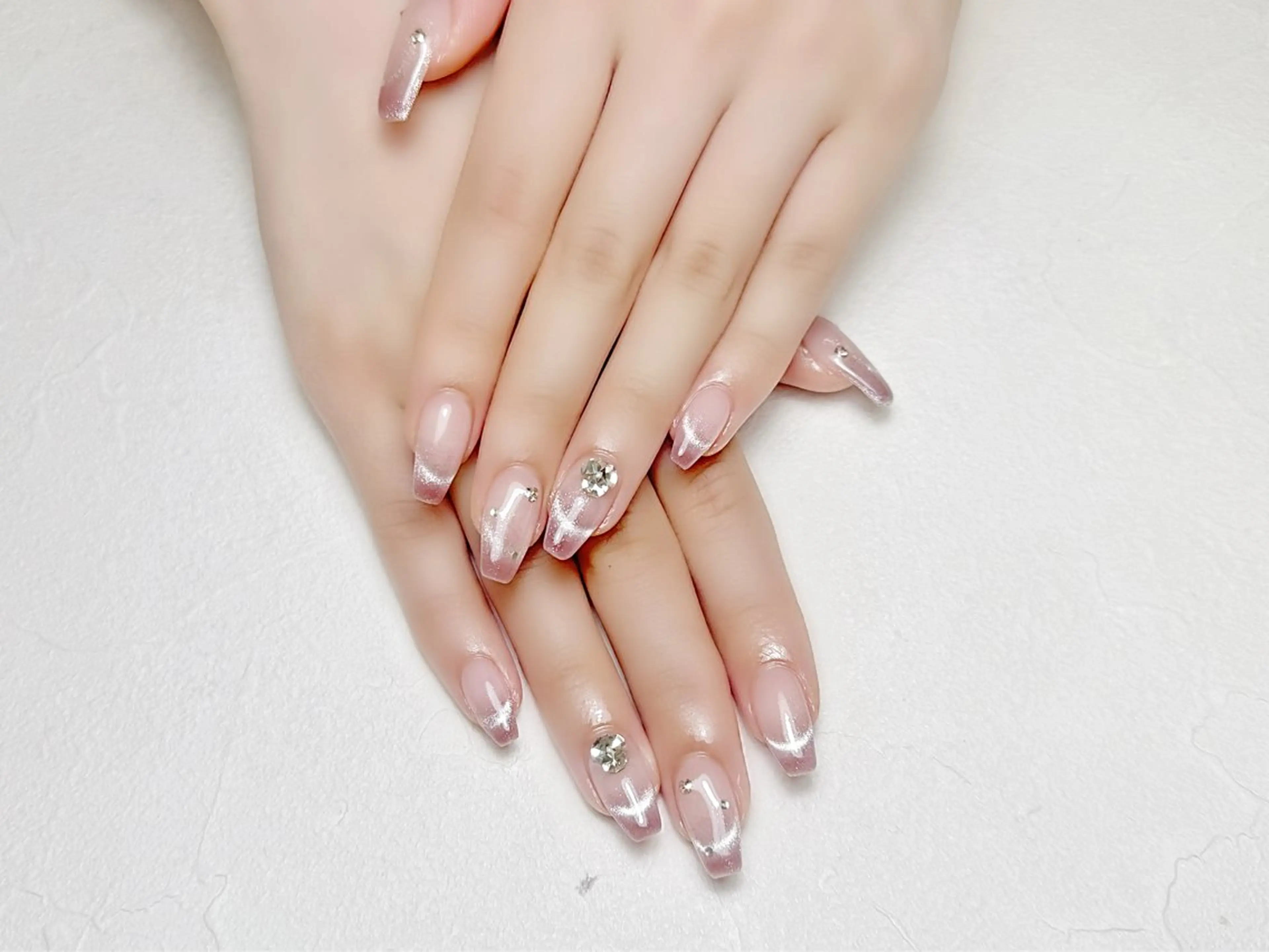 ネイル フレンチネイル グラデーション マグネットネイル 夏ネイル rouse nail RISATOのネイルデザイン