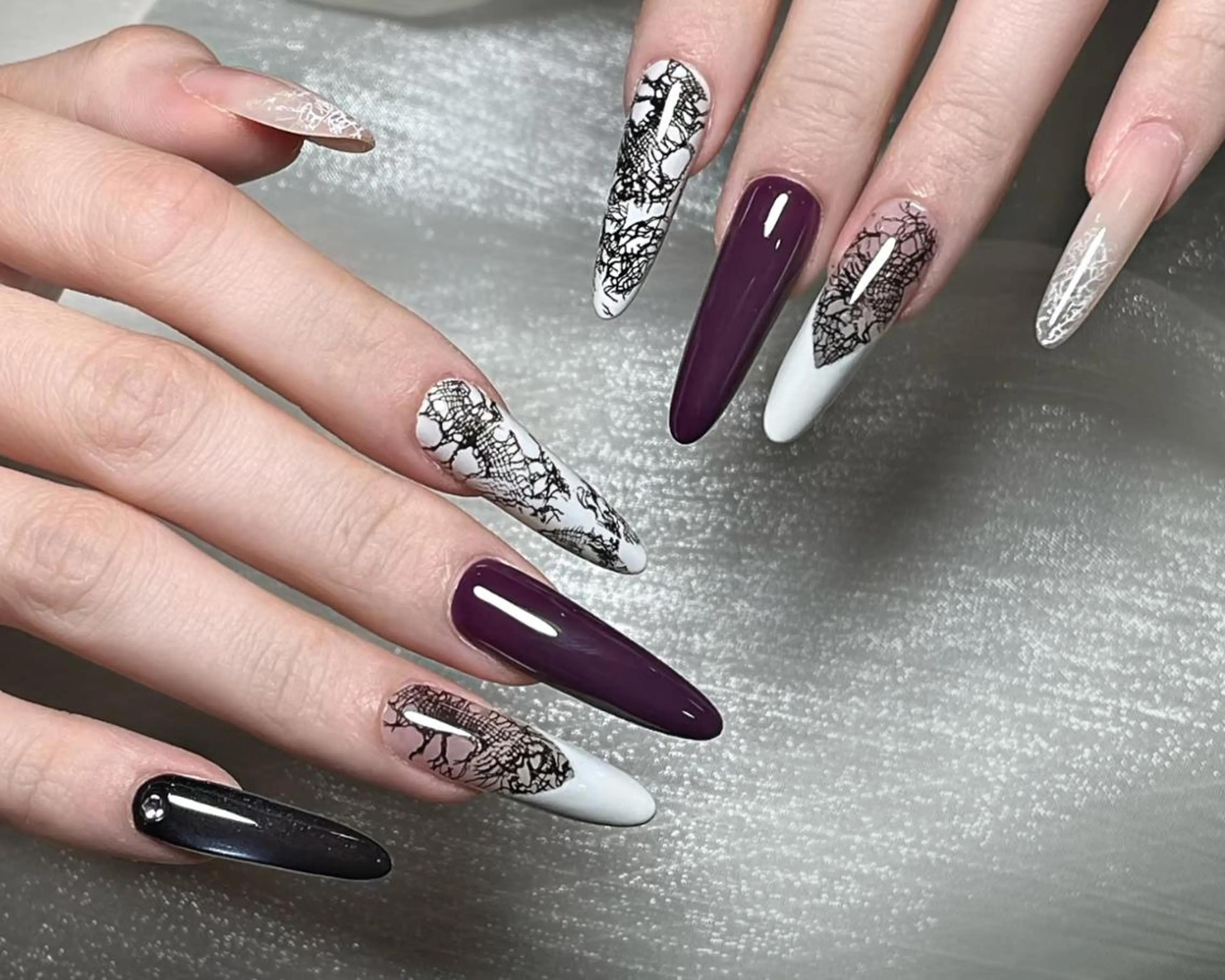 ネイル ハンドネイル 🎀 UU_nailのネイルデザイン