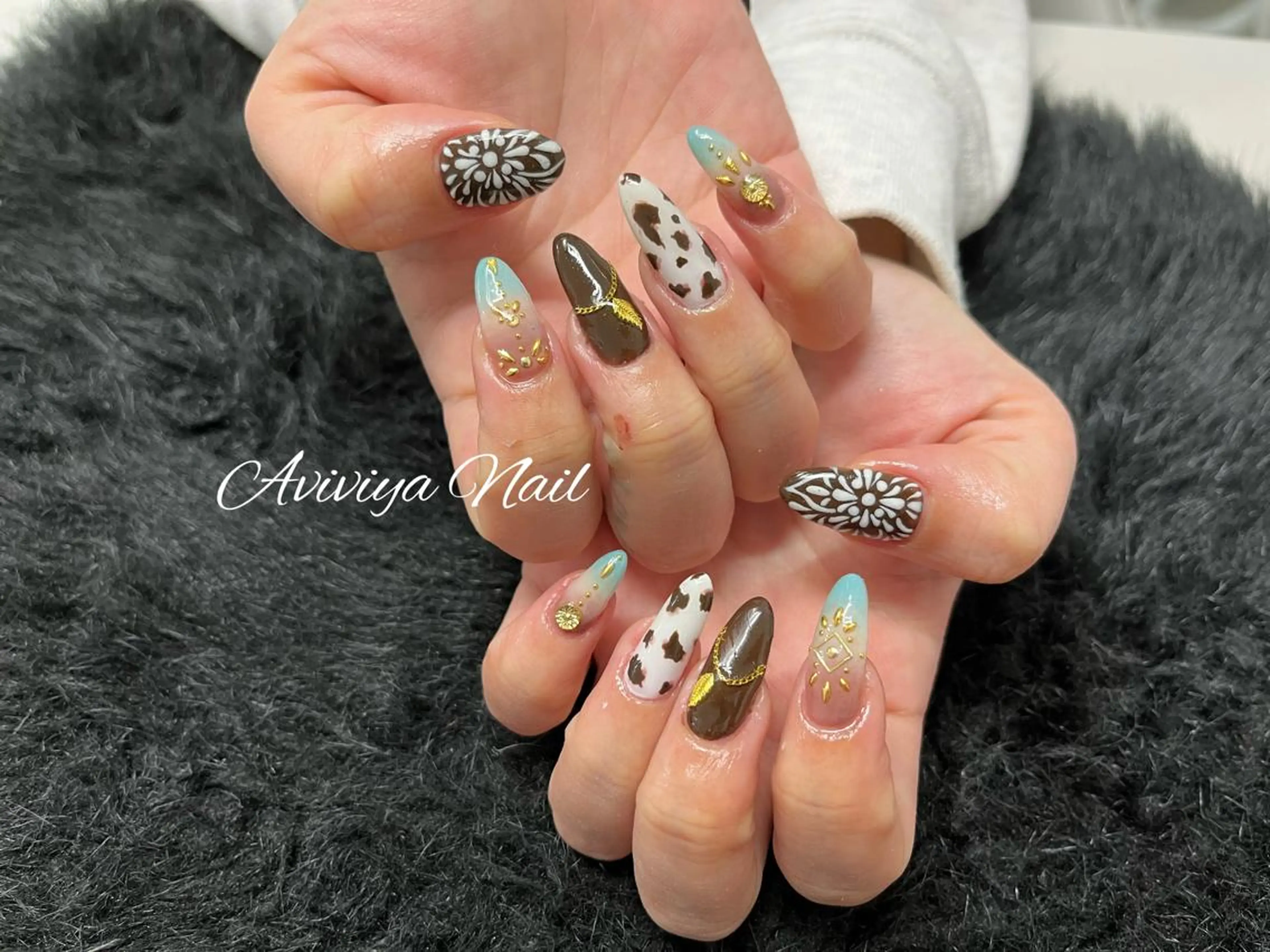 ネイル AviviyaNail所属・kubo ayaのネイルデザイン