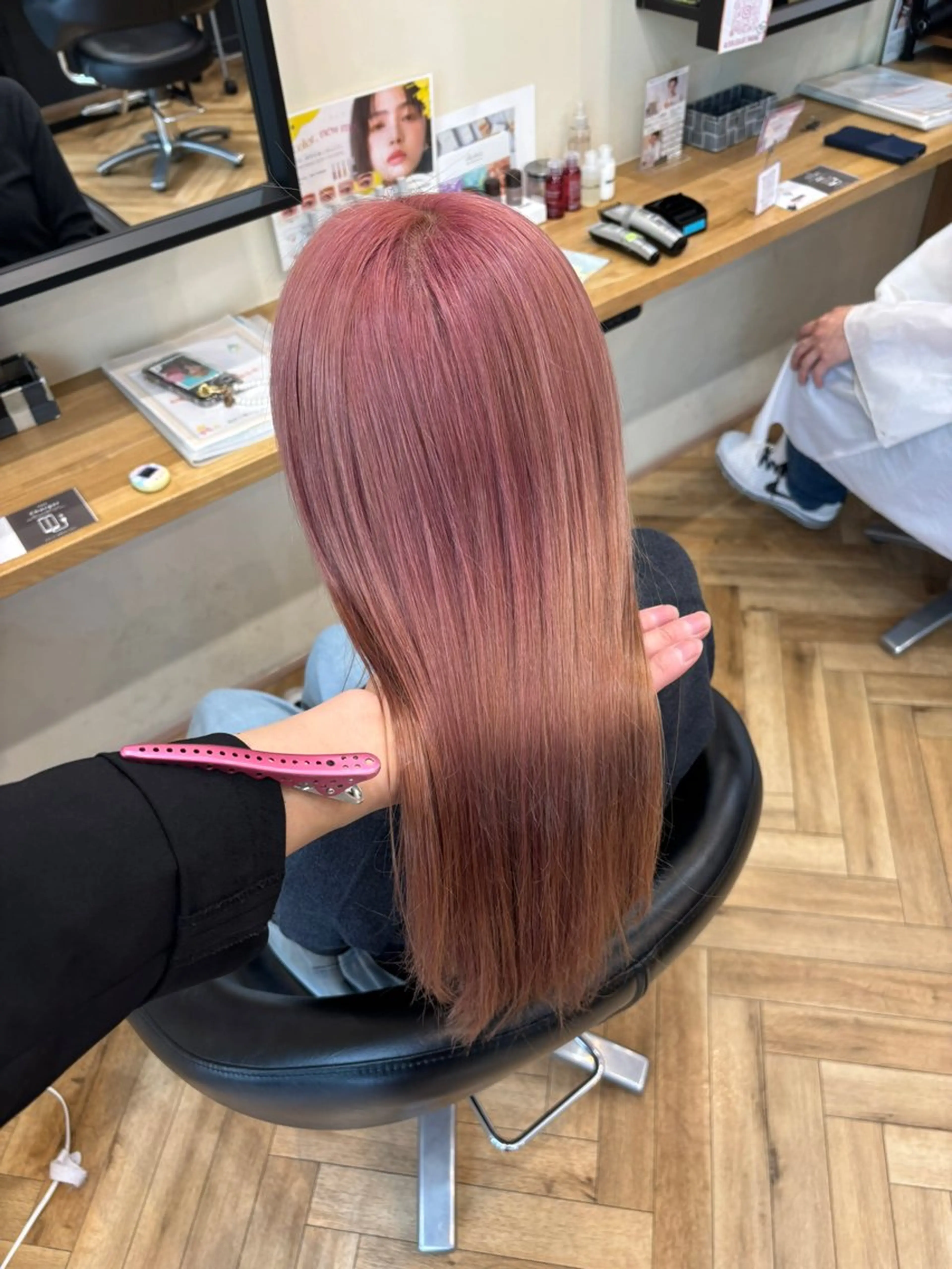 ロング ヘアカラー トリートメント 韓国ヘア/レイヤー 🇰🇷/艶髪/長橋のヘアスタイル