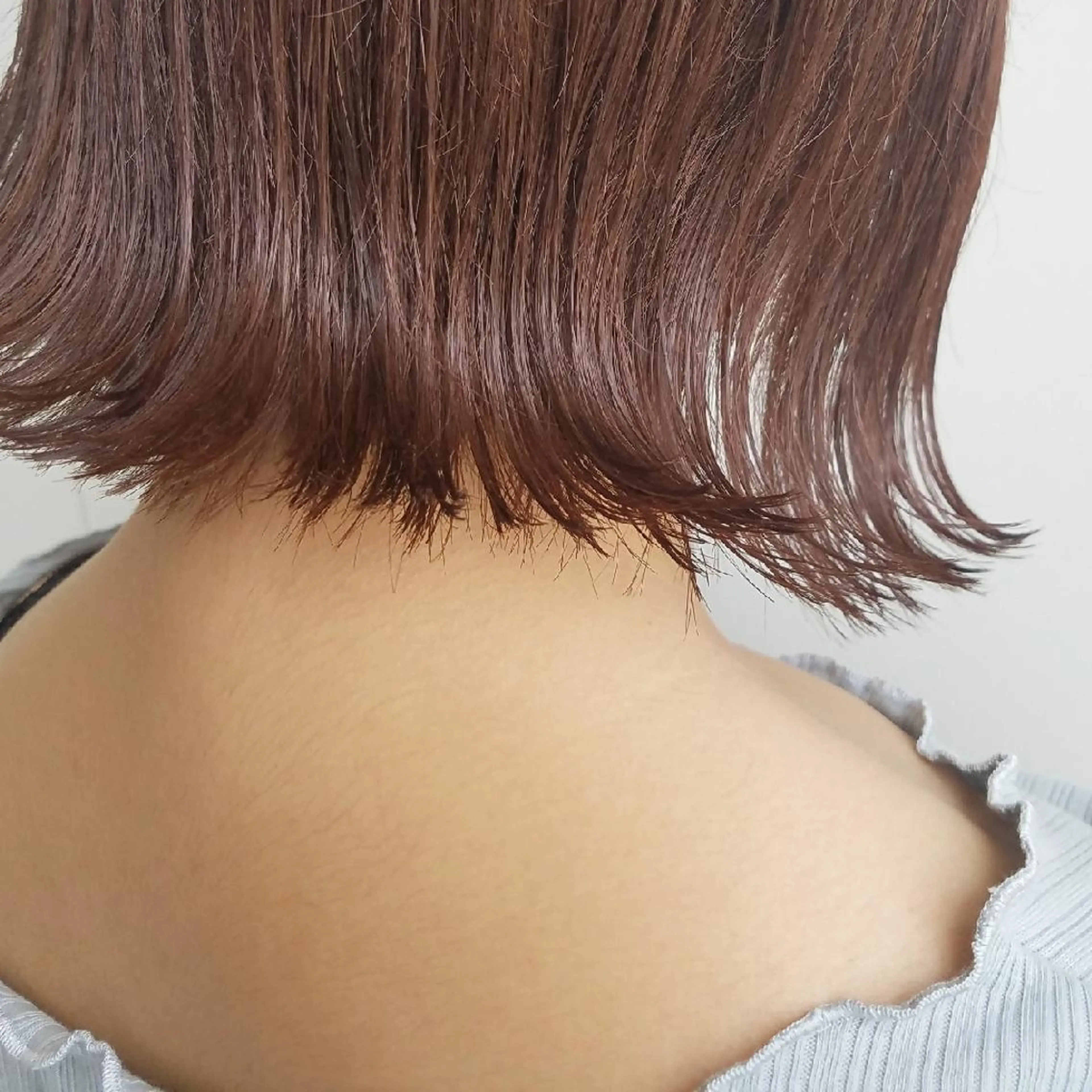 カラー ショート ネイル マツエク・マツパ パーマ アッシュ ベージュカラー ピンクカラー ピンクアッシュ カラーマツエク iplus まつげ、眉毛、耳つぼのマツエク・マツパデザイン