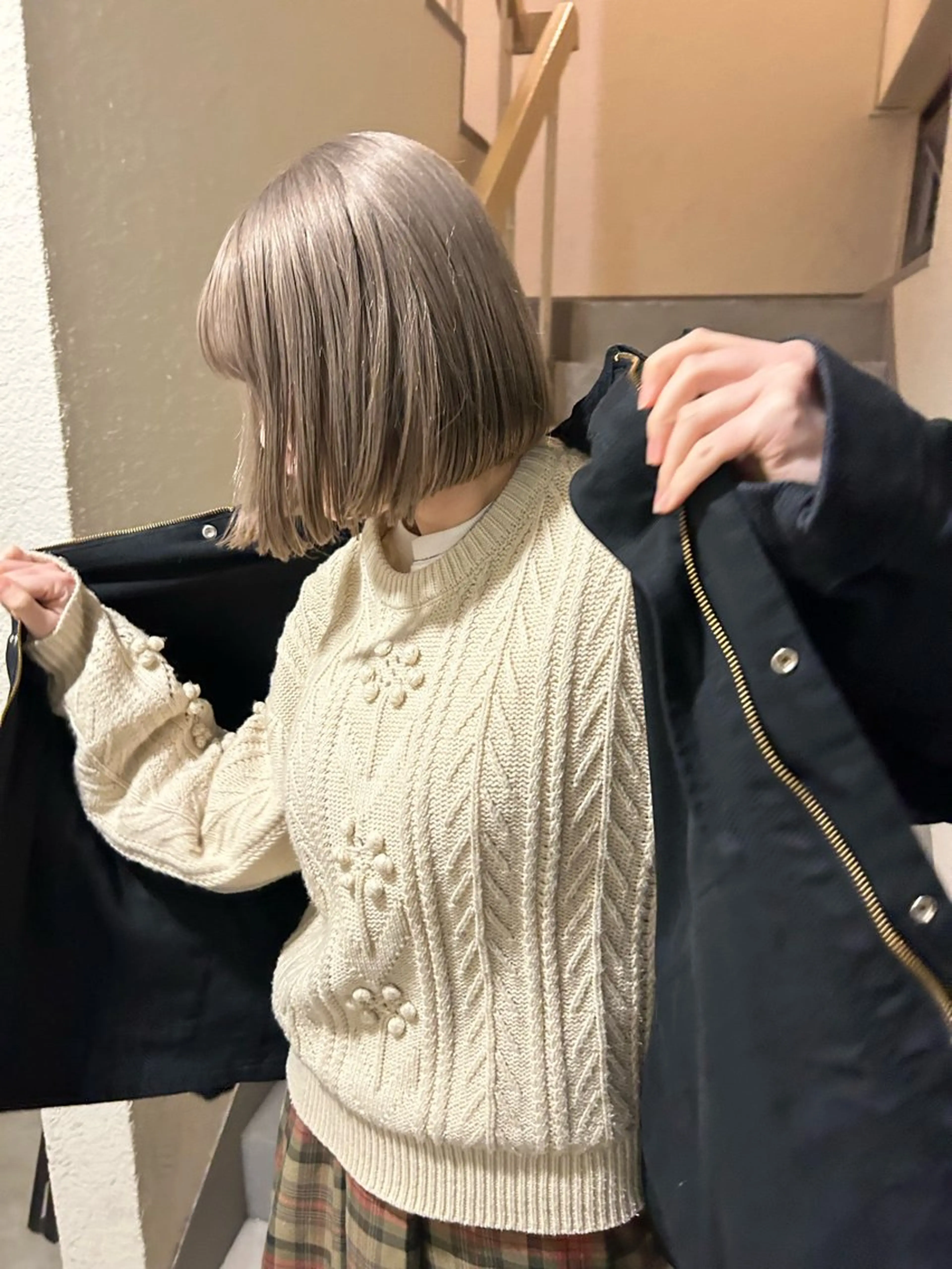 ミディアム sliver マツイ　レンのヘアスタイル