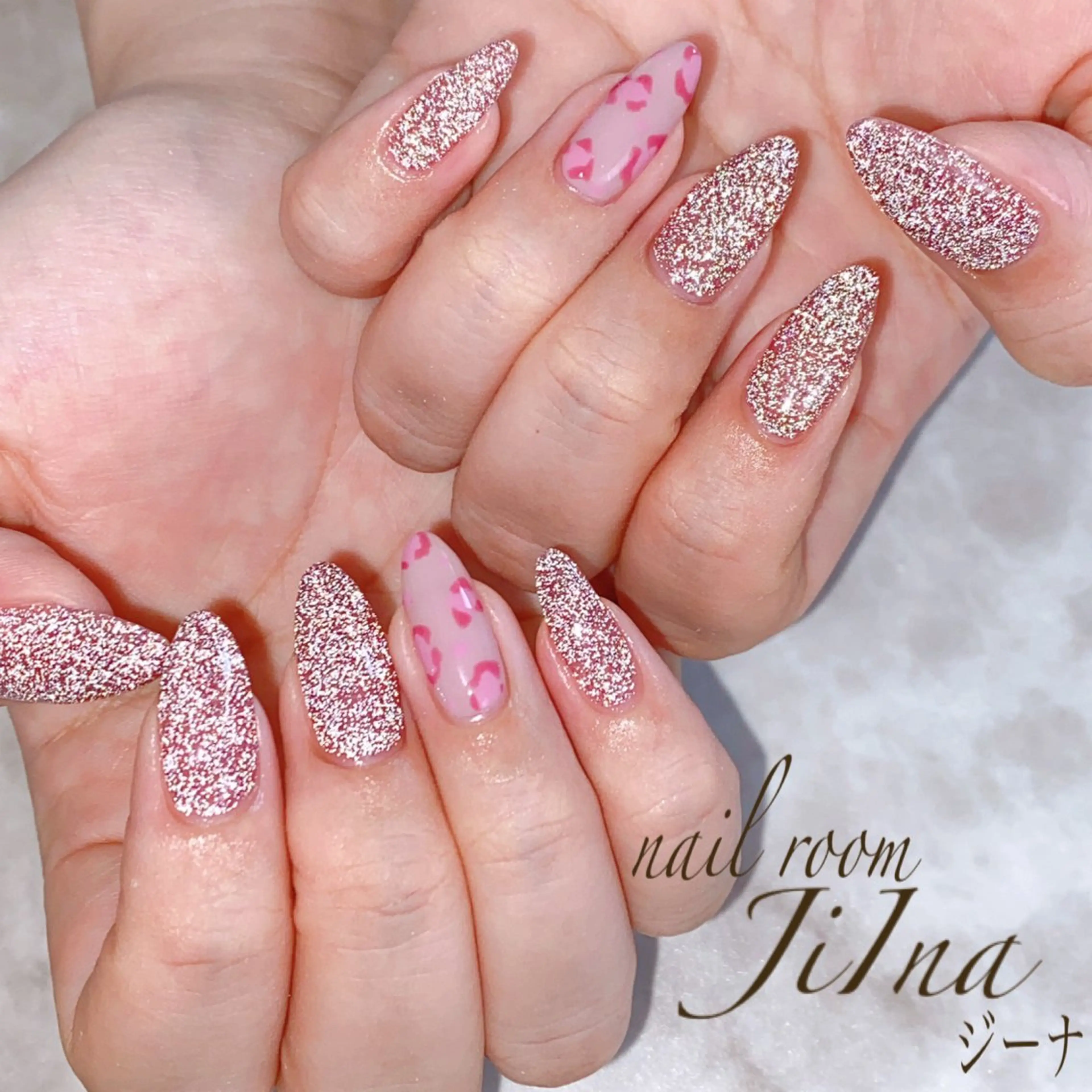 ネイル JiIna nailのネイルデザイン