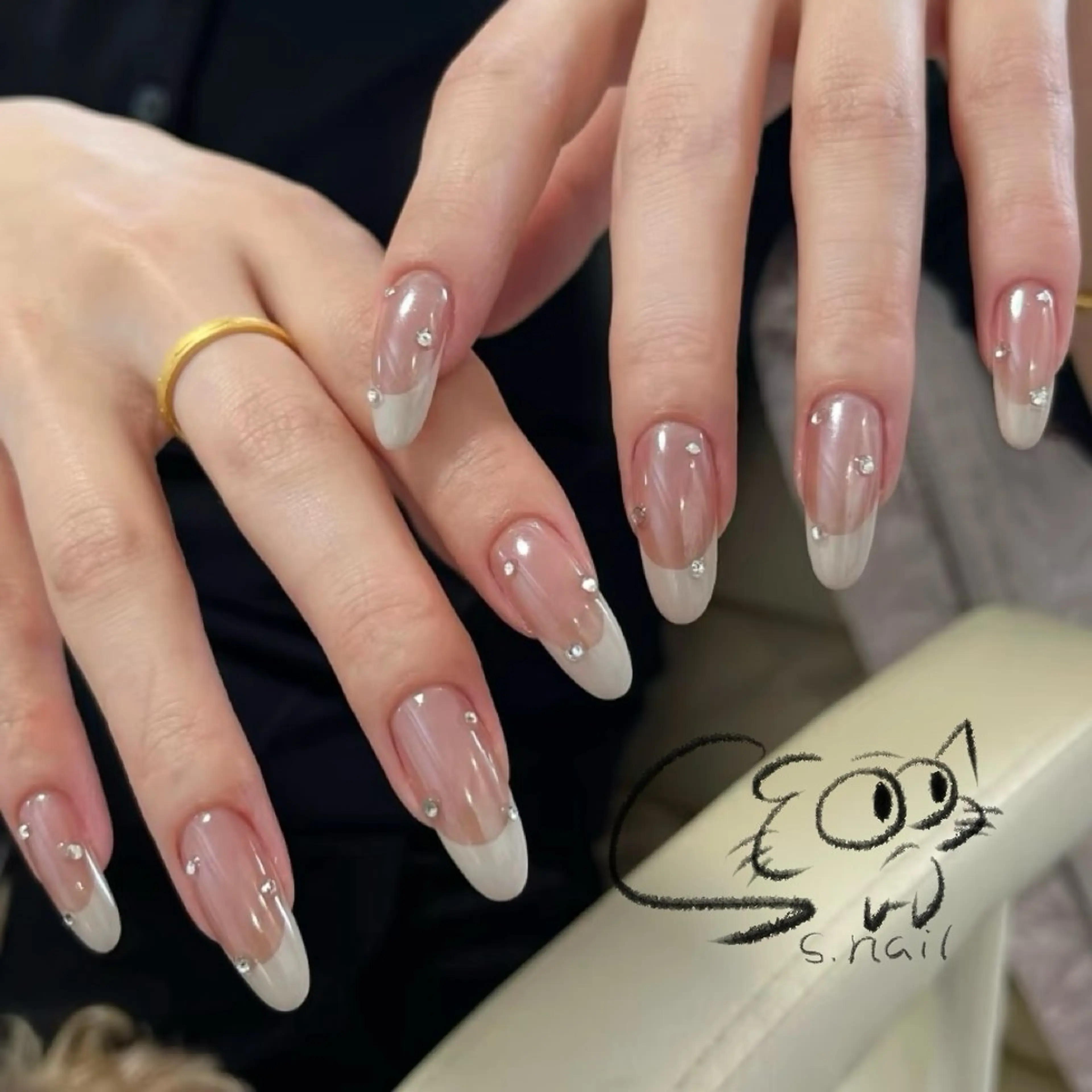 ネイル アートネイル チークネイル フレンチネイル グラデーション マグネットネイル ハンドネイル S.nail所属・S.nail _のネイルデザイン