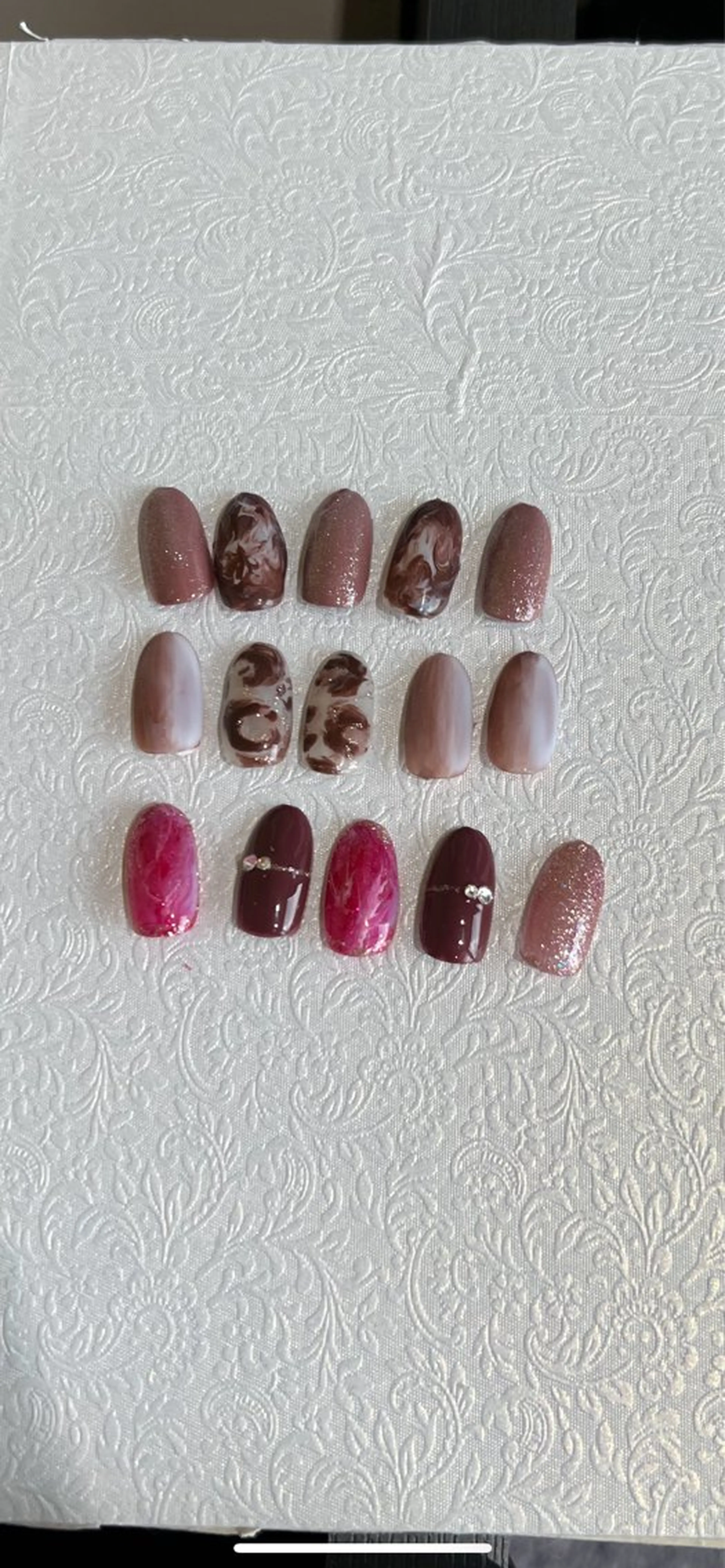 ネイル アニマル柄 グラデーション マットネイル ニュアンスネイル 赤色 ミユ Miyuのネイルデザイン